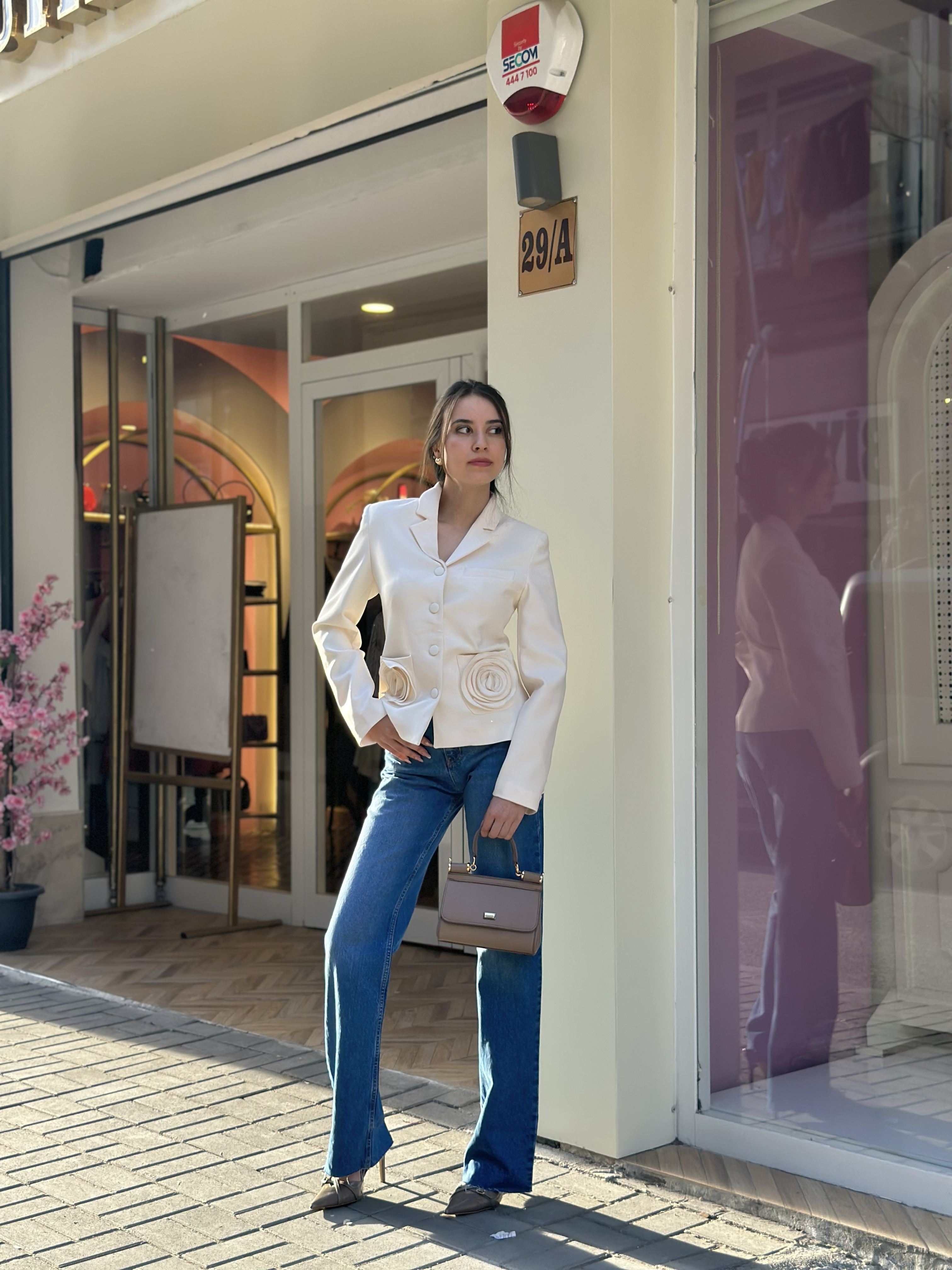 Premium Seri Gül Cepli Ceket - Ekru