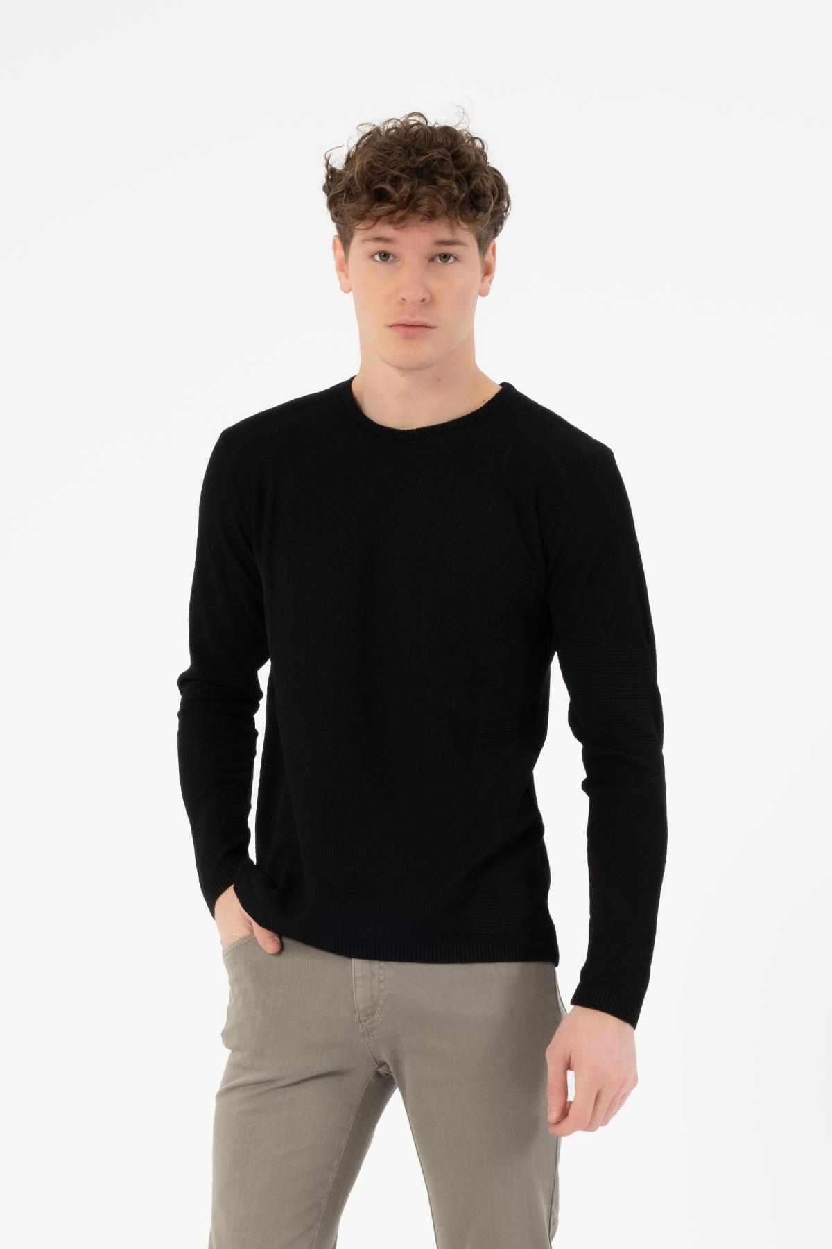 Bisiklet Yaka Slim Fit Erkek Kazak