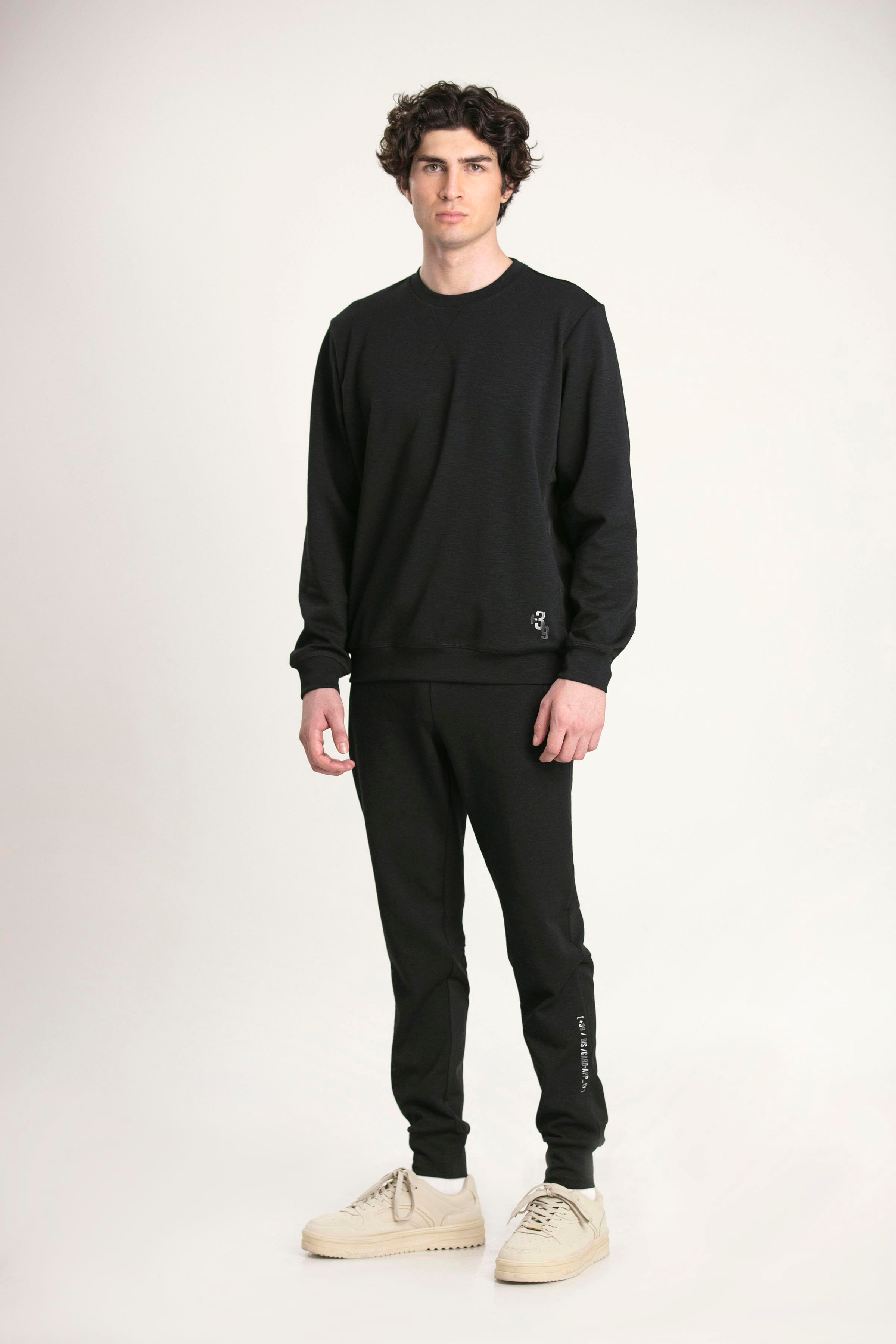 Bisiklet Yaka Tasarım Detaylı Erkek Sweatshirt