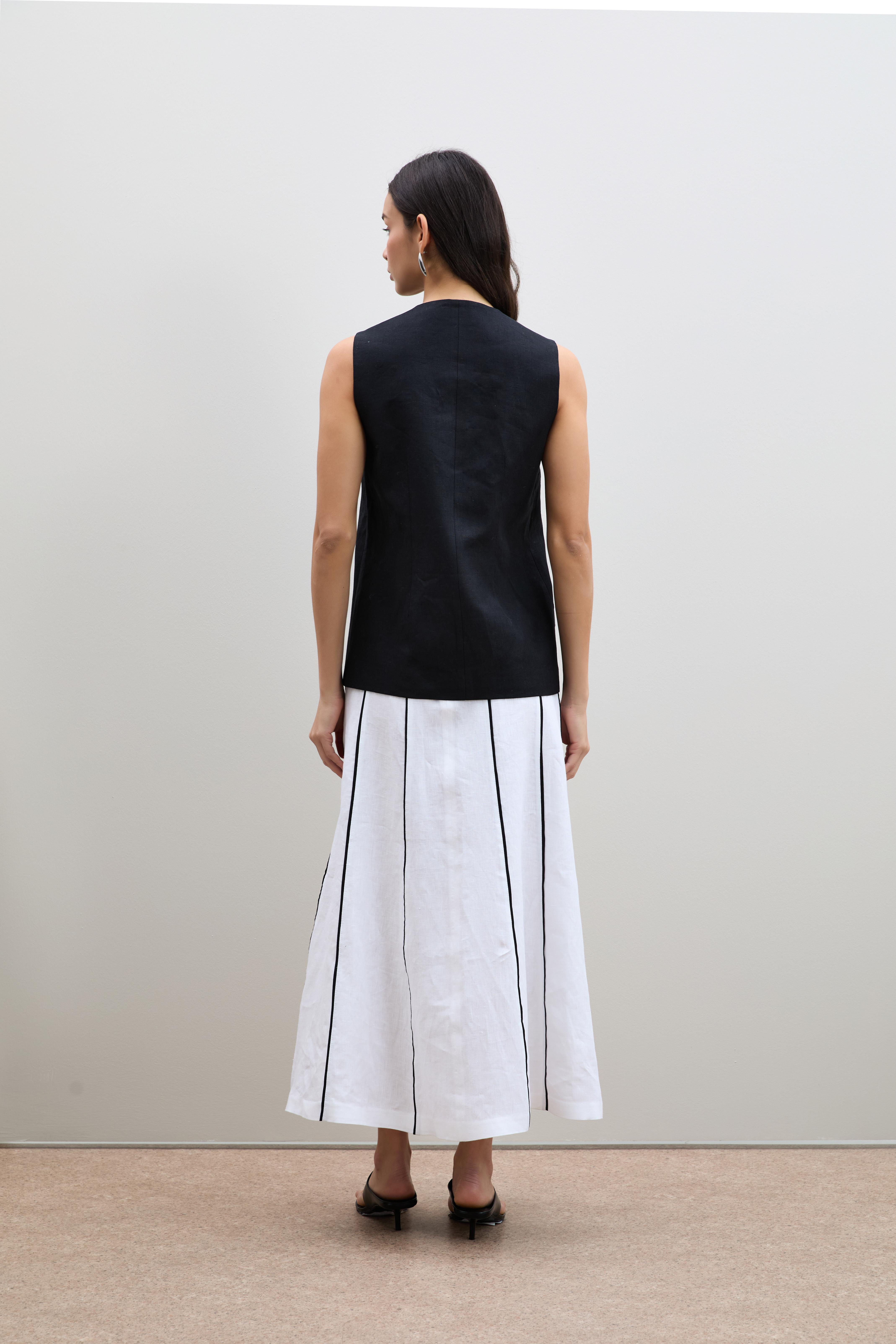 %100 Keten Düğme Detaylı Yelek