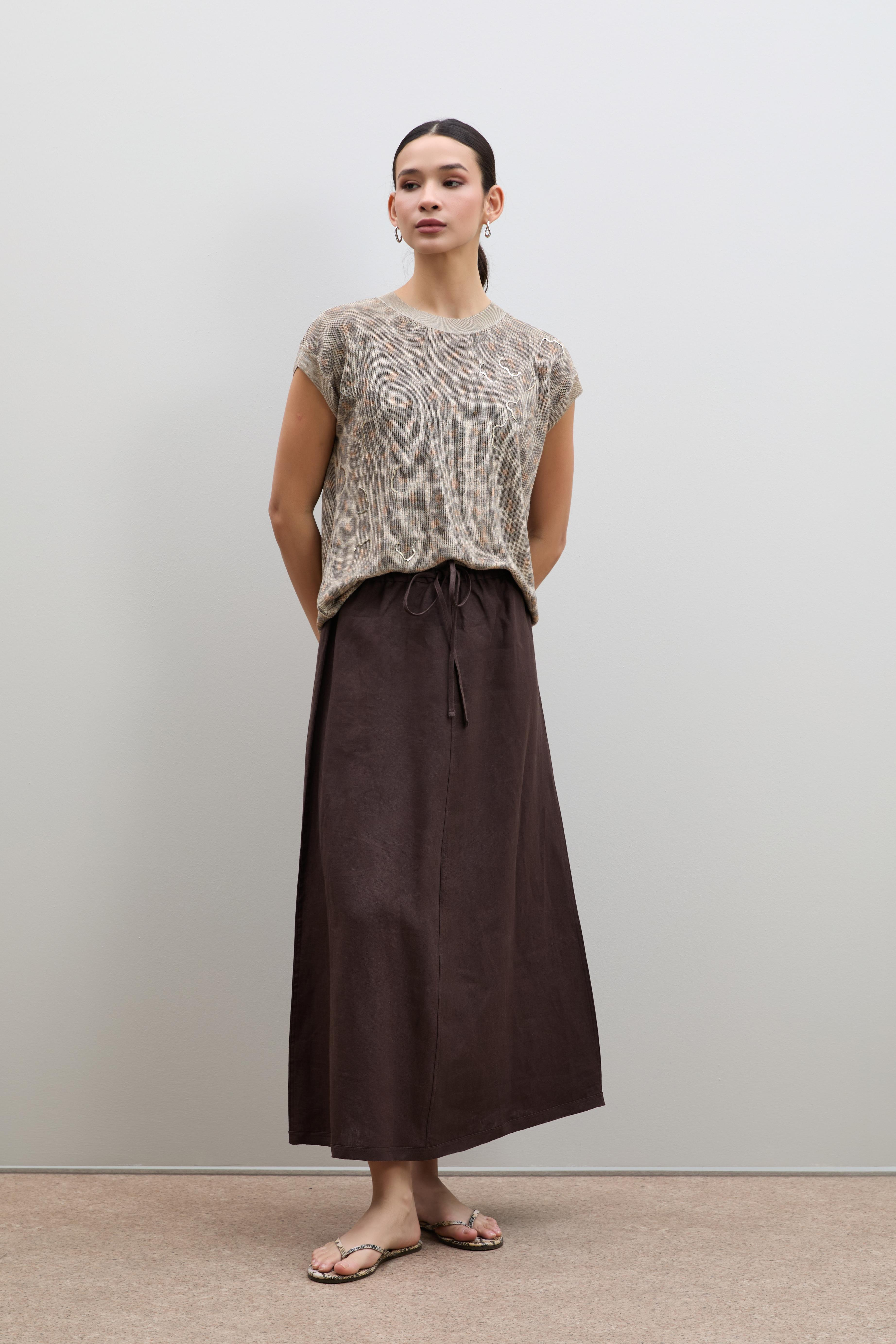 %100 Keten Sırt Detaylı Midi Elbise