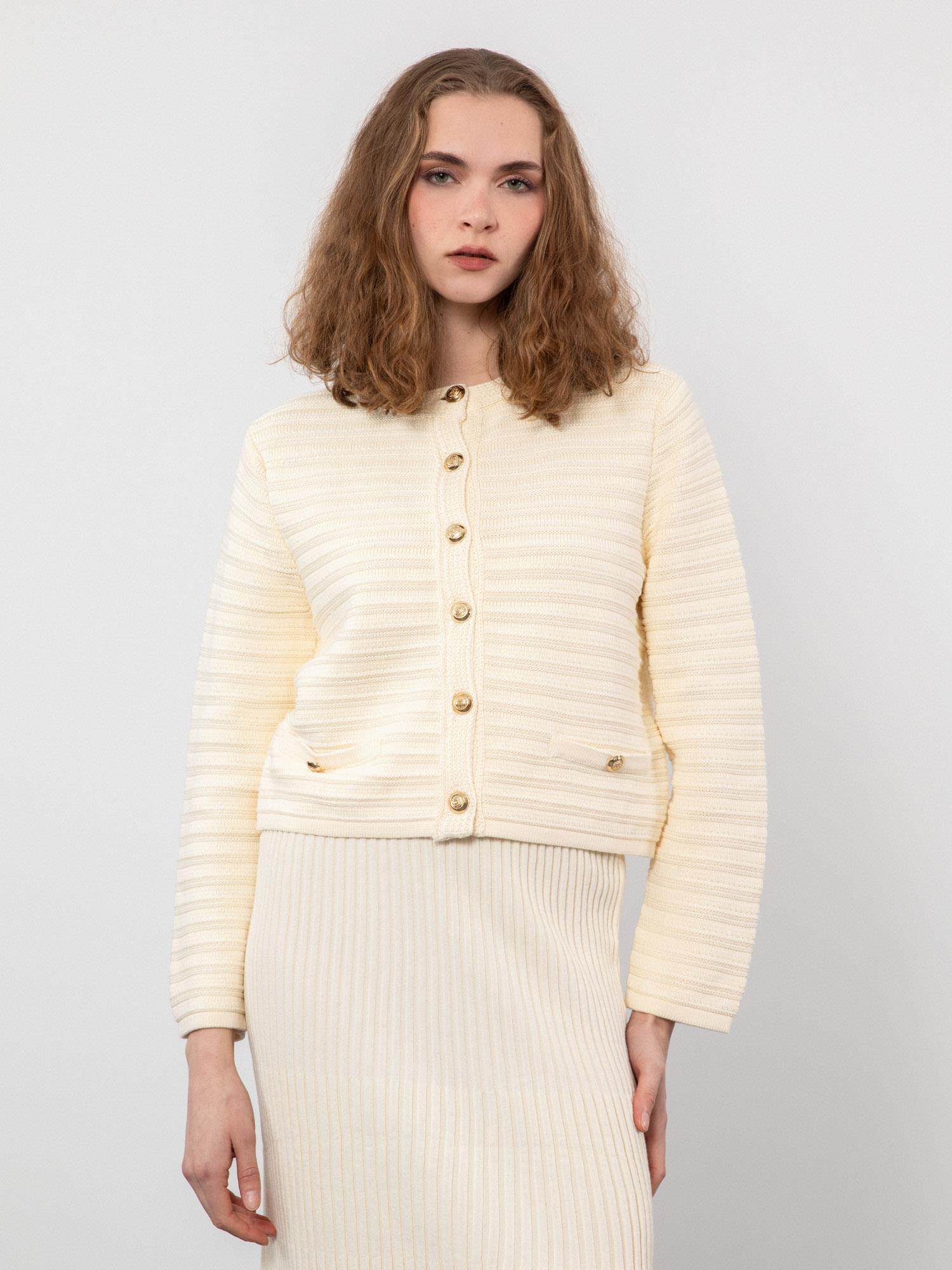 %100 Organik Pamuk Düğme Detaylı Hırka