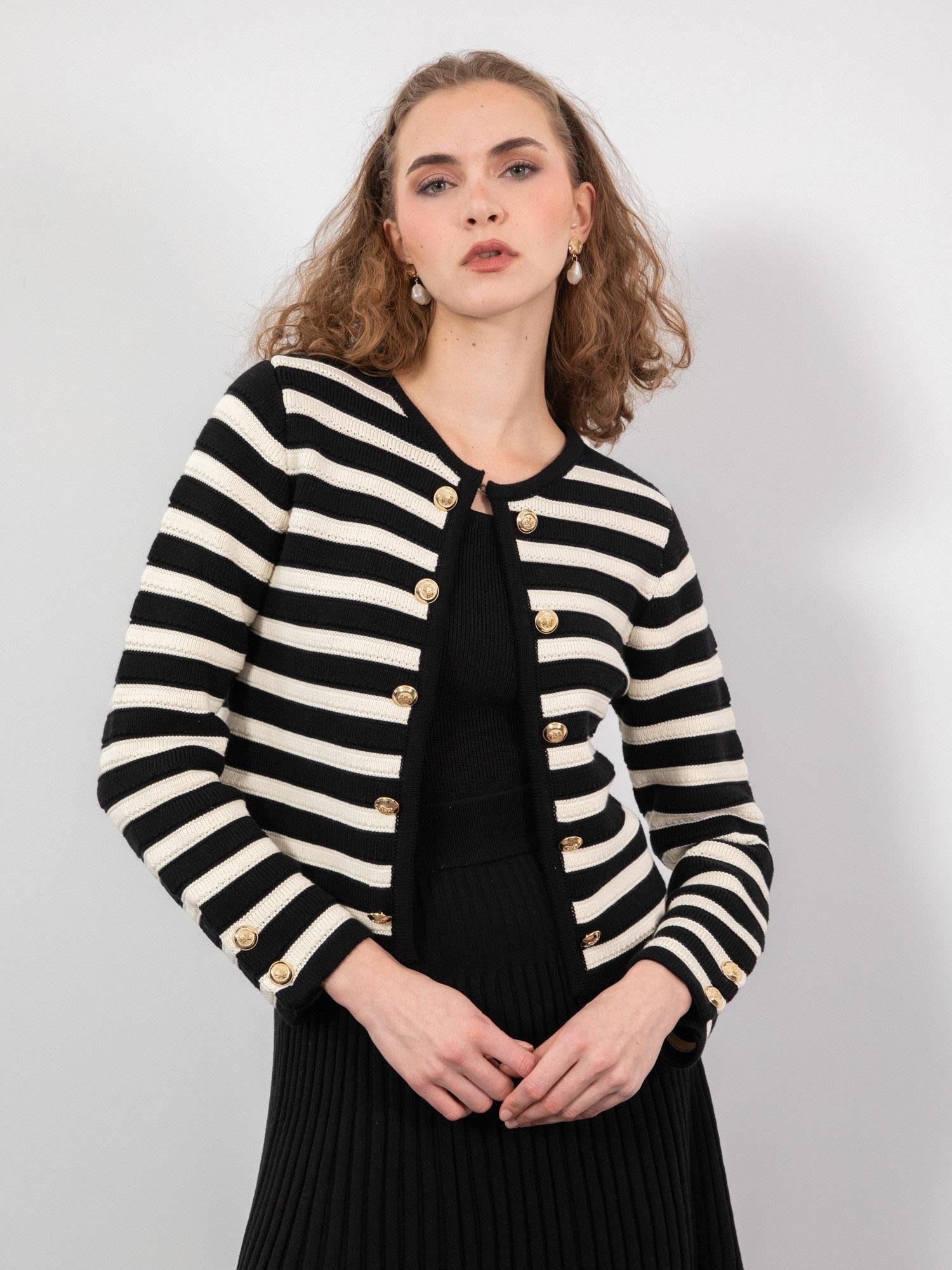 %100 Organik Pamuk Şeritli Düğme Detaylı Hırka