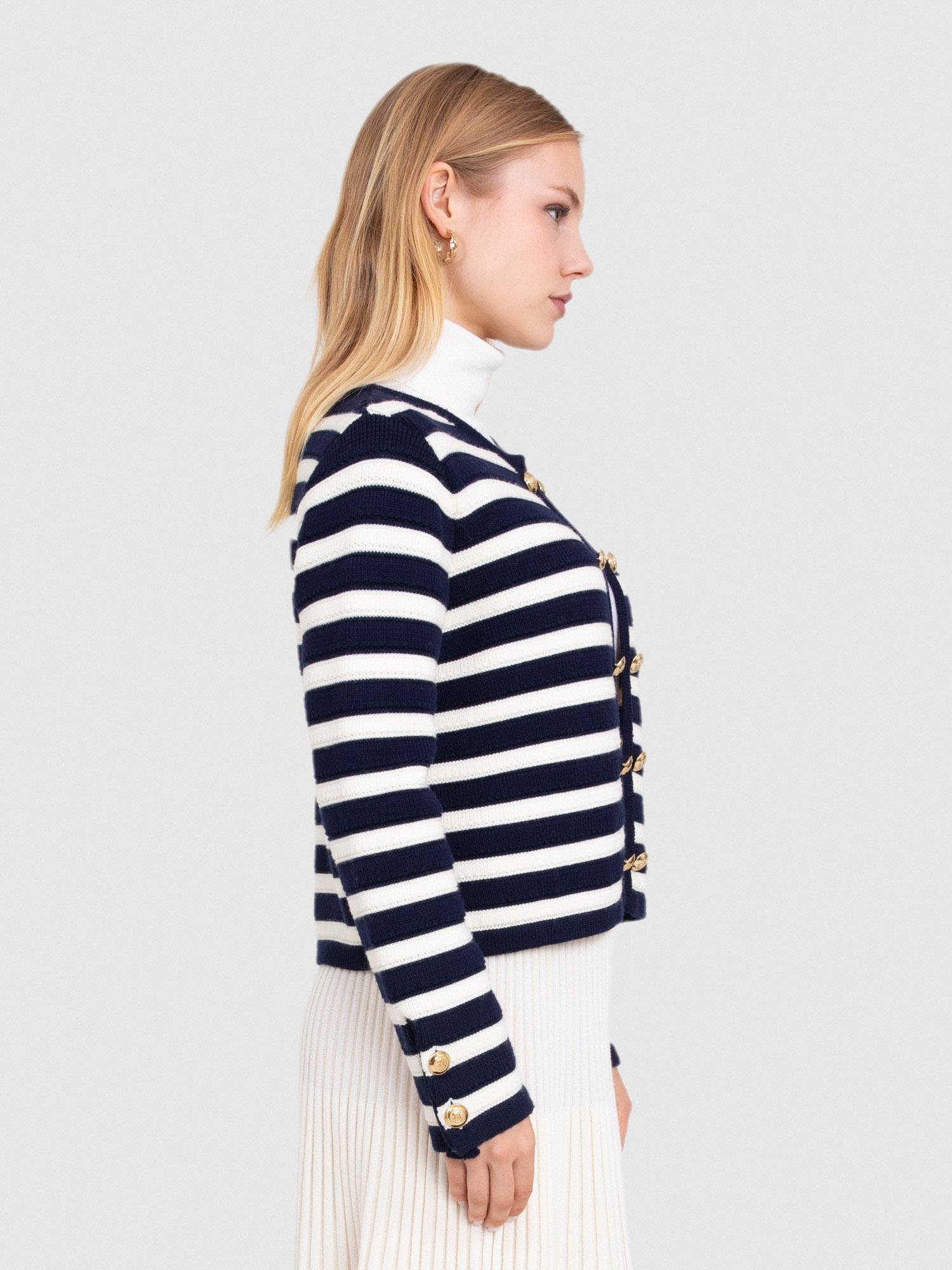 %100 Yün Çizgili Düğme Detaylı Hırka