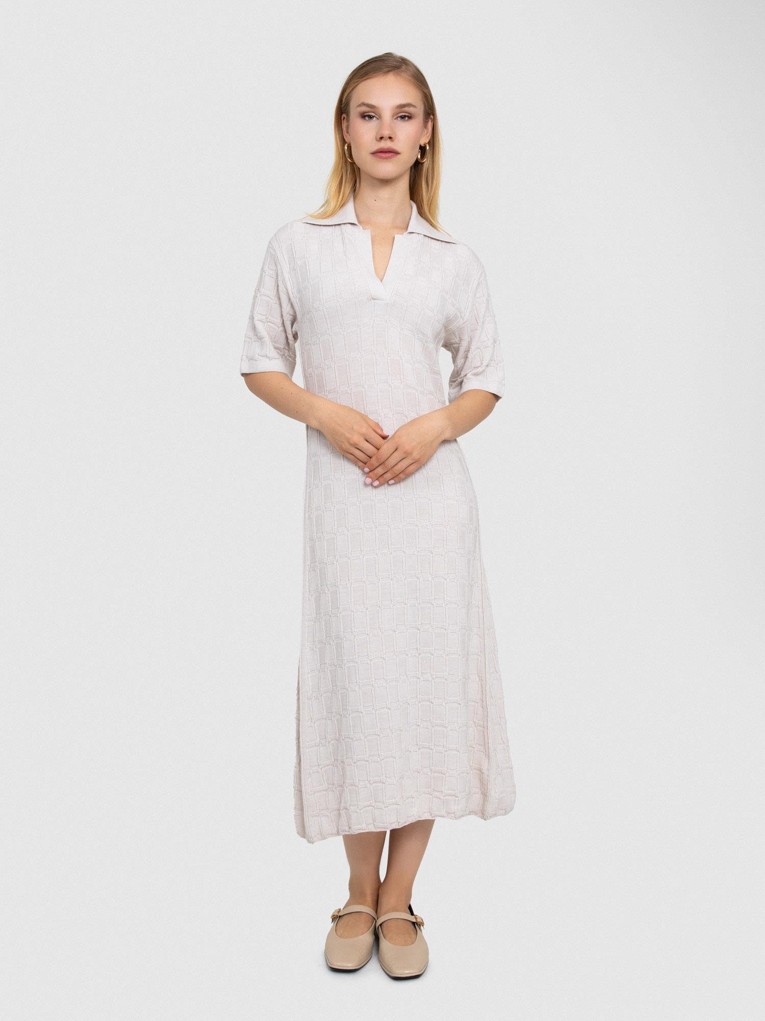 %100 Yün Polo Yaka Dokulu Elbise