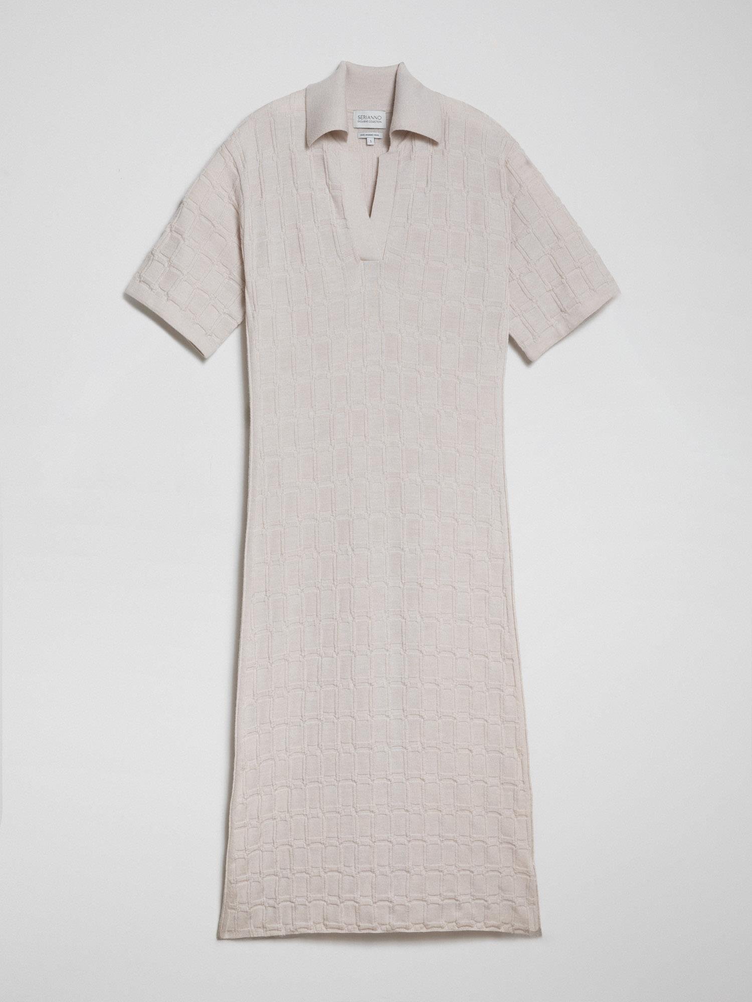 %100 Yün Polo Yaka Dokulu Elbise