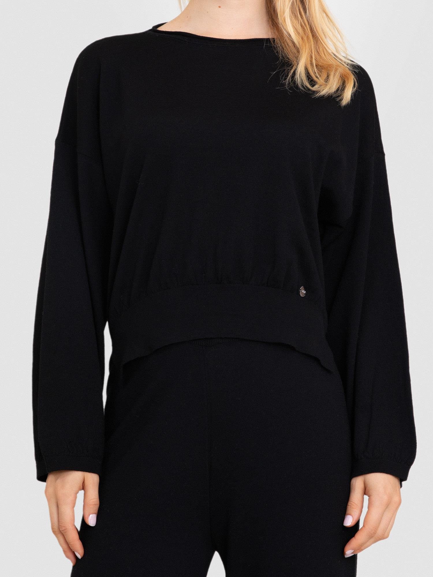 %100 Yün Yuvarlak Yaka Kazak