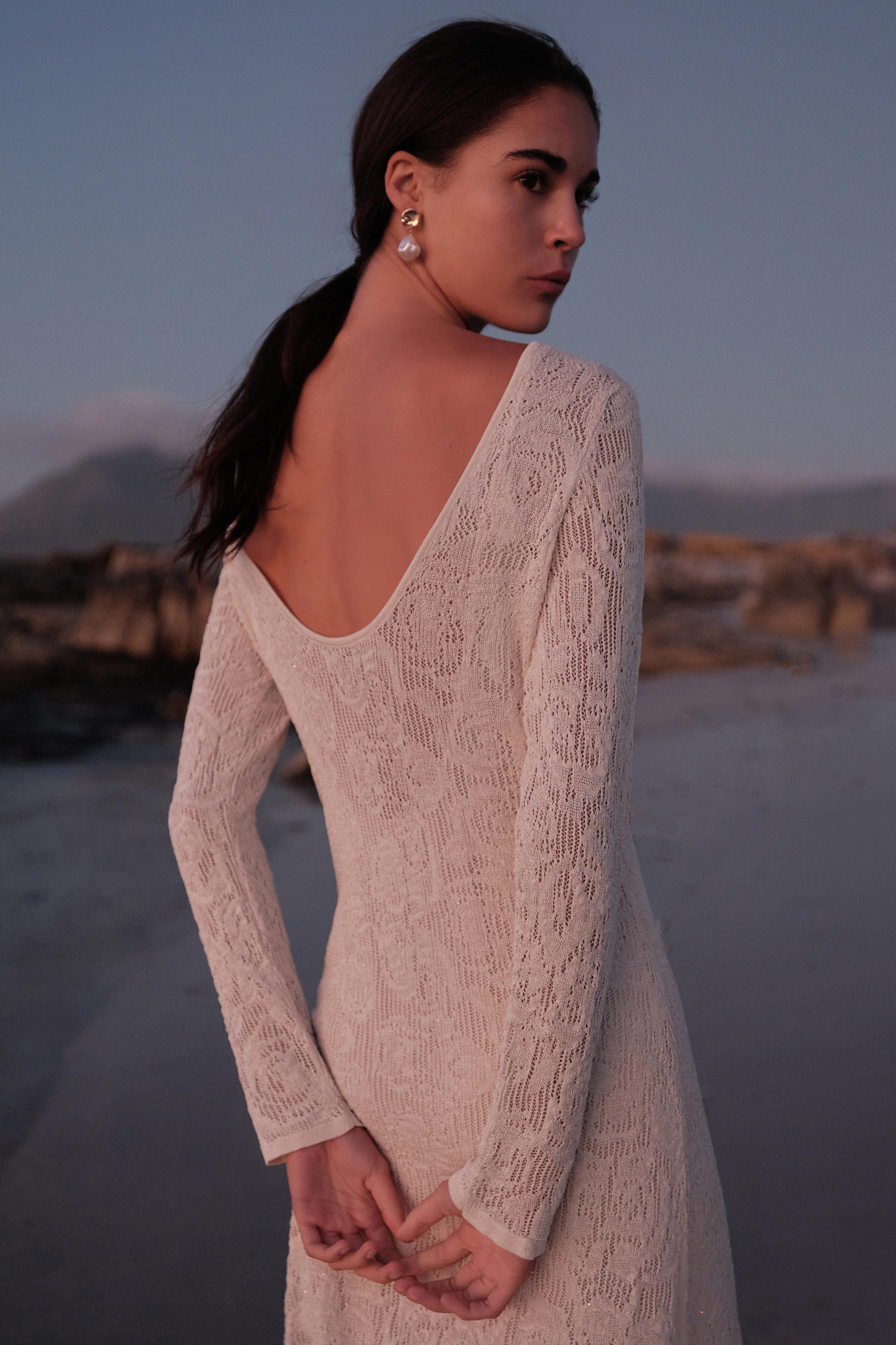 Open-Knit Mini Sequin Back Detail Midi Dress ELB11972BEYAZ