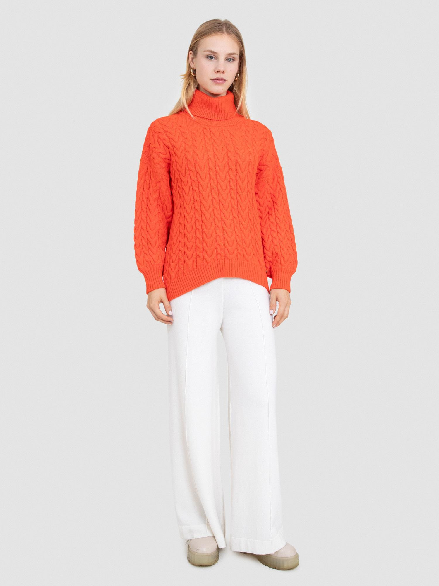 Alpaka Karışımlı Kablo Örgü Yüksek Yaka Kazak