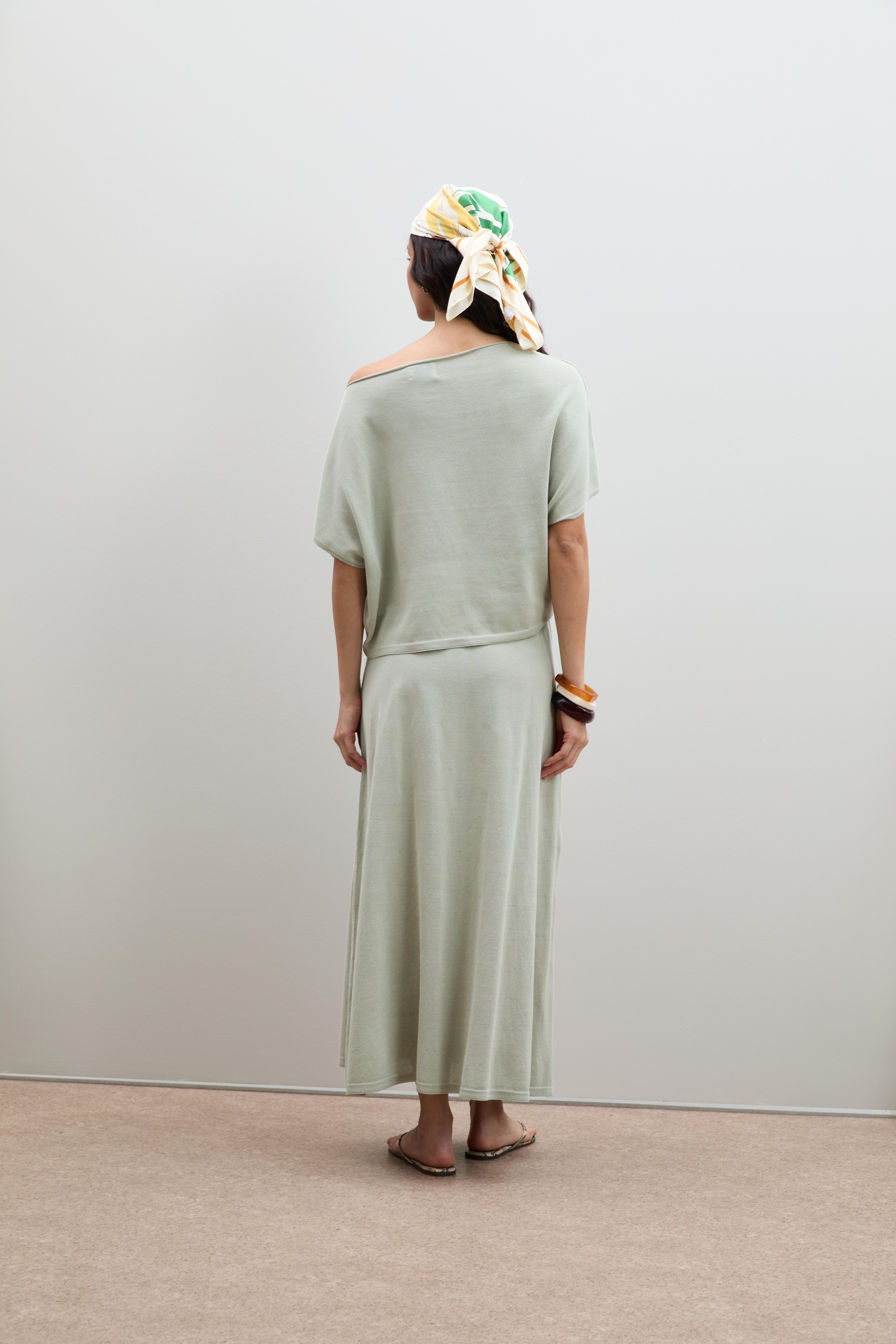 Asimetrik Yaka Organik Pamuk Karışımlı  Kazak