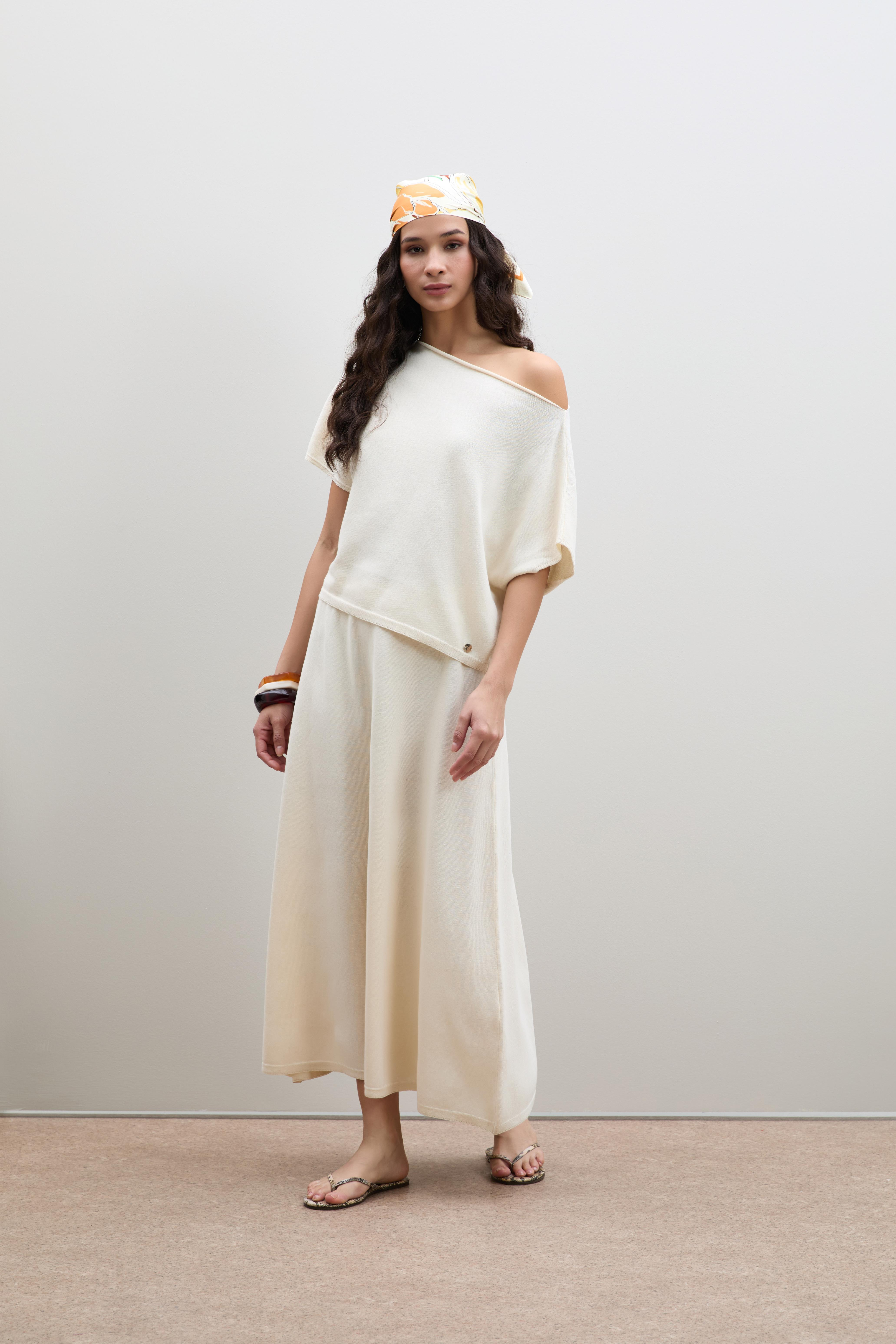 Asimetrik Yaka Organik Pamuk Karışımlı  Kazak