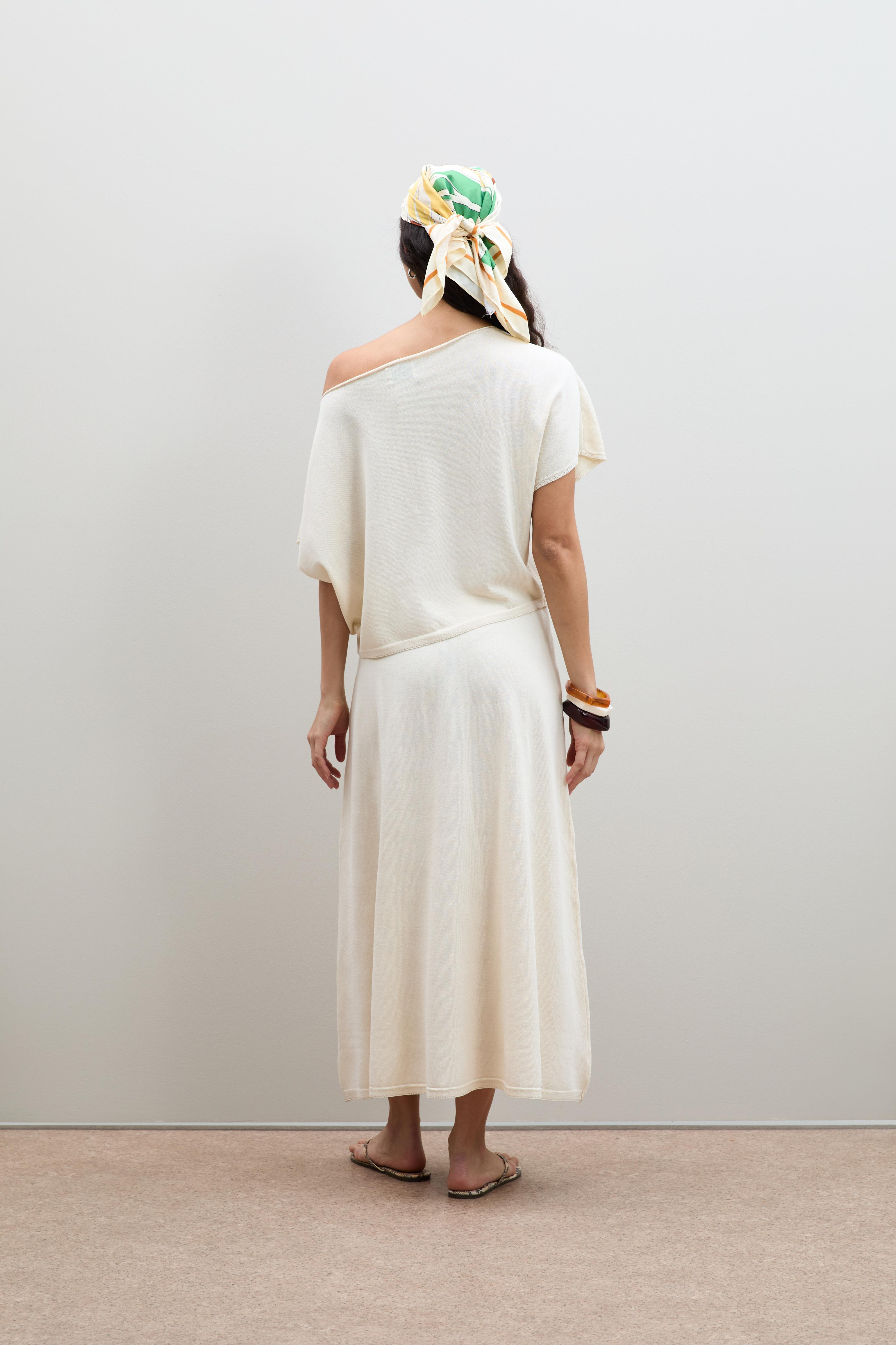 Asimetrik Yaka Organik Pamuk Karışımlı  Kazak