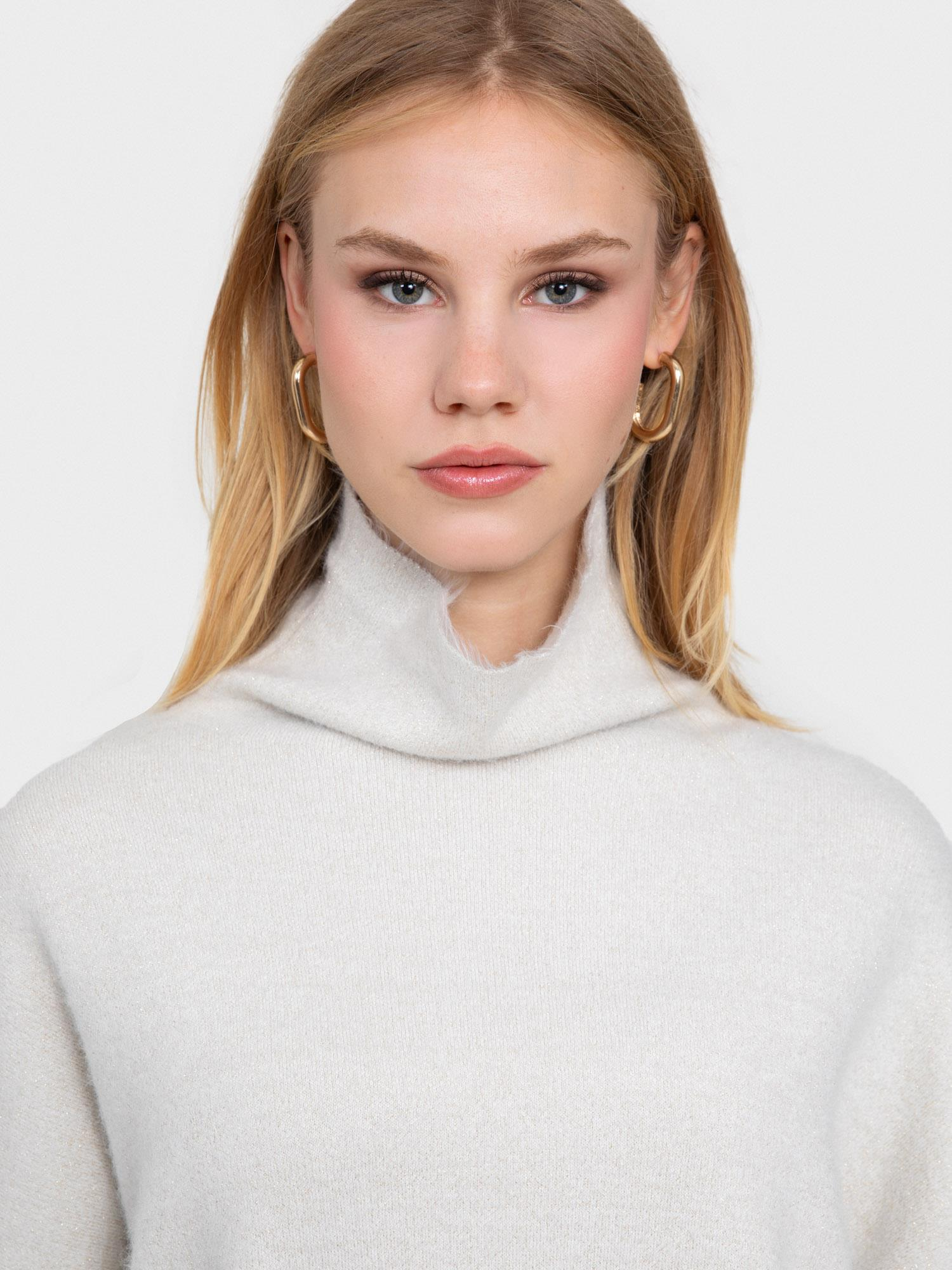 Balıkçı Yaka Metalik Tüylü Kazak