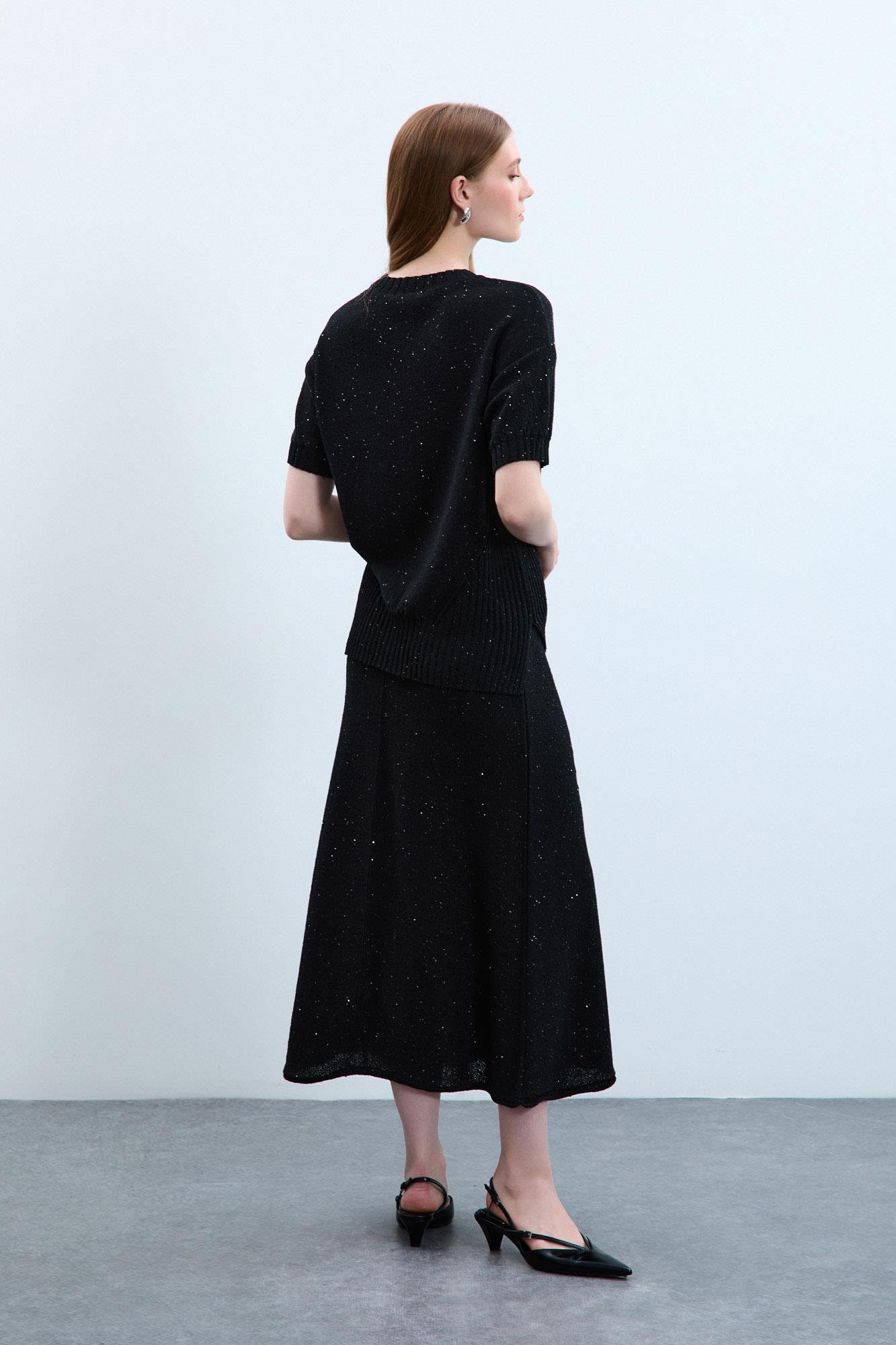 Bisiklet Yaka Örgü Detaylı Pullu Kazak