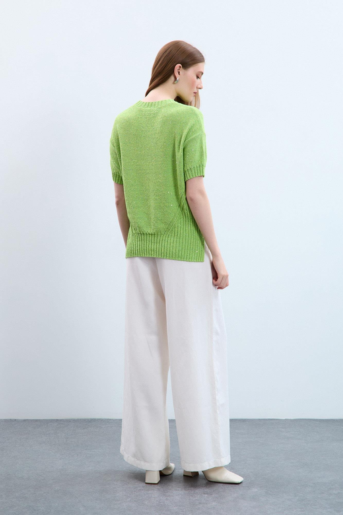 Bisiklet Yaka Örgü Detaylı Pullu Kazak