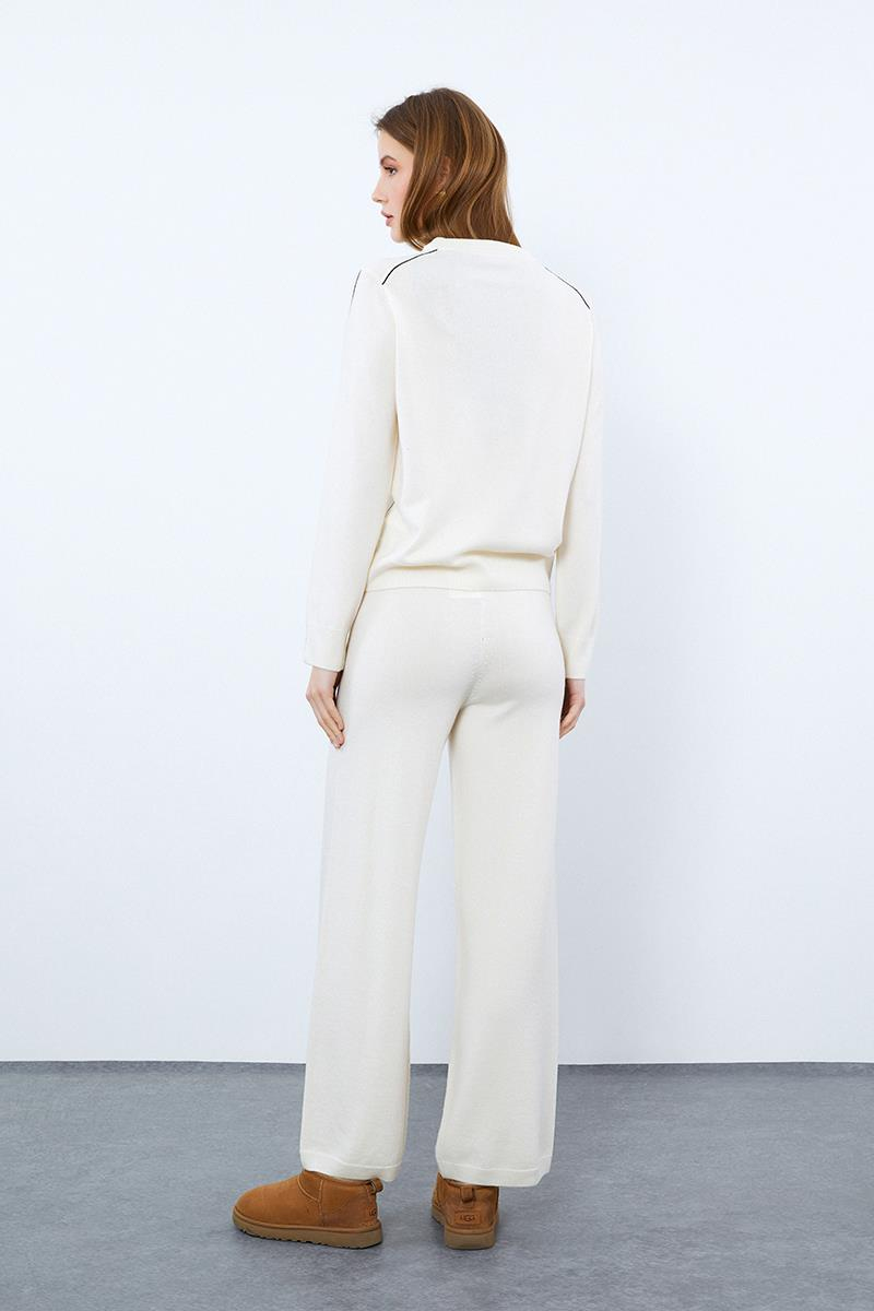 Кашемировый и шерстяной свитер с контрастными полосками