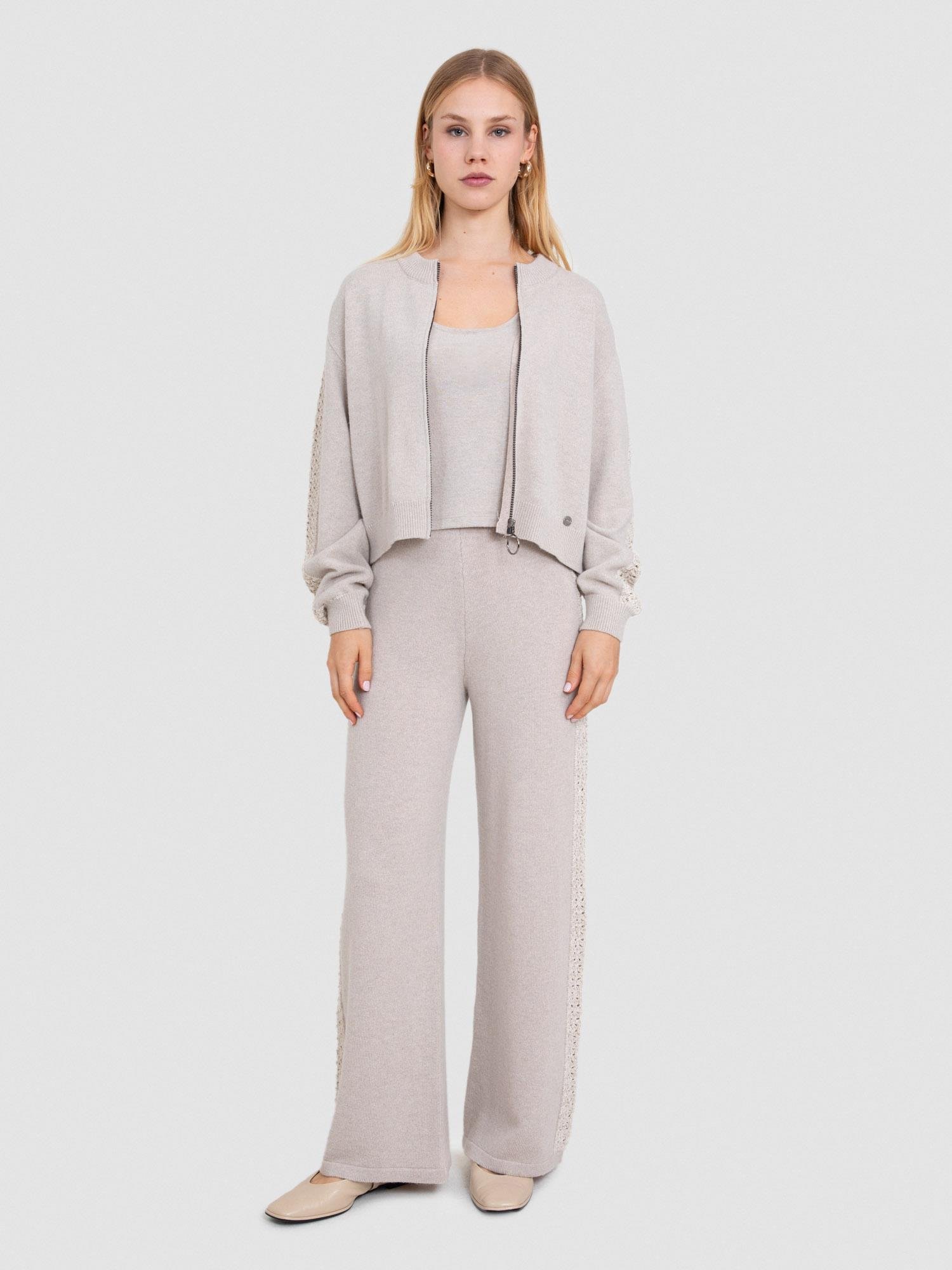 Kaşmir Karışımlı  Ajur Detaylı Fermuarlı Hırka