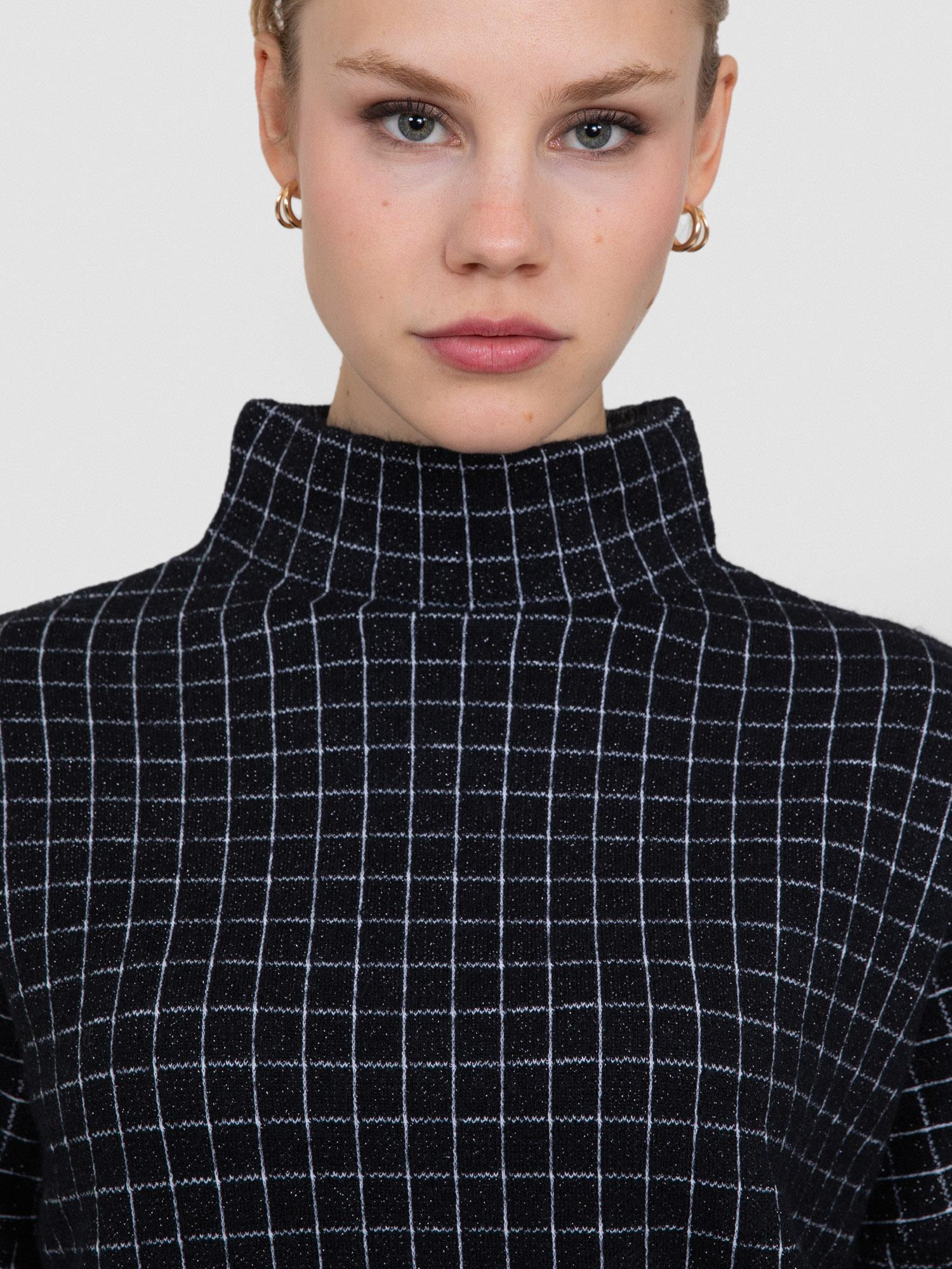 Kareli Metalik Tüylü Balıkçı Yaka Kazak