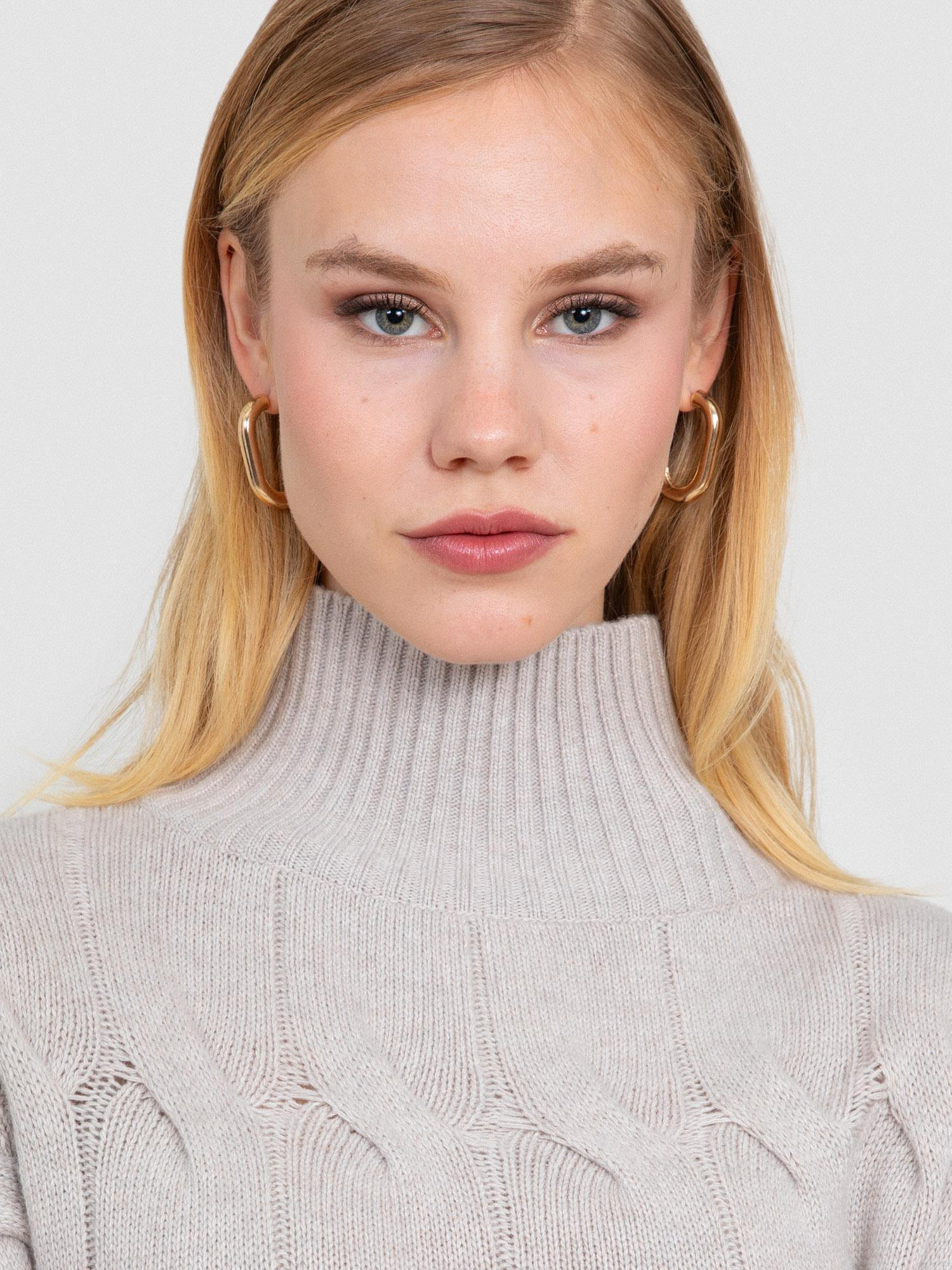 Kaşmir Karışımlı Kablo Örgü Dik Yaka Kazak