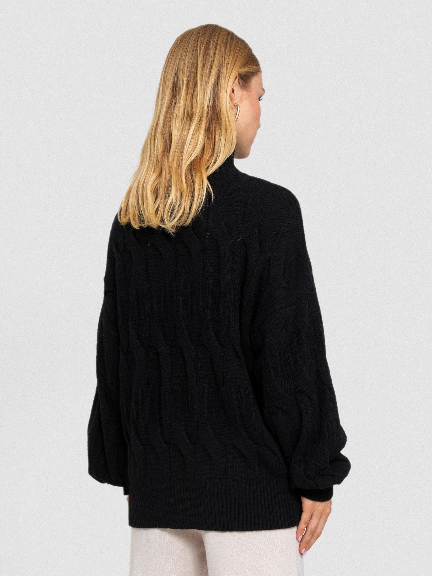 Kaşmir Karışımlı Kablo Örgü Dik Yaka Kazak