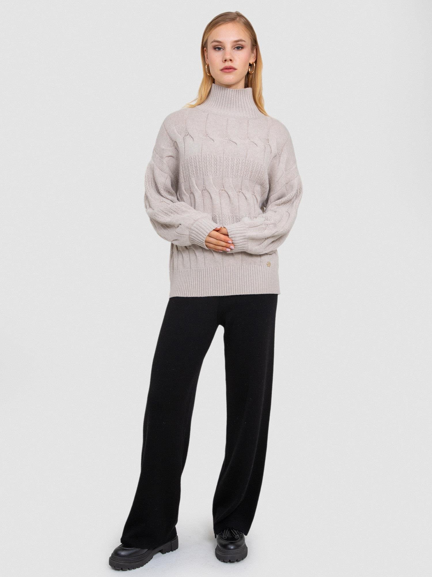 Kaşmir Karışımlı Kablo Örgü Dik Yaka Kazak