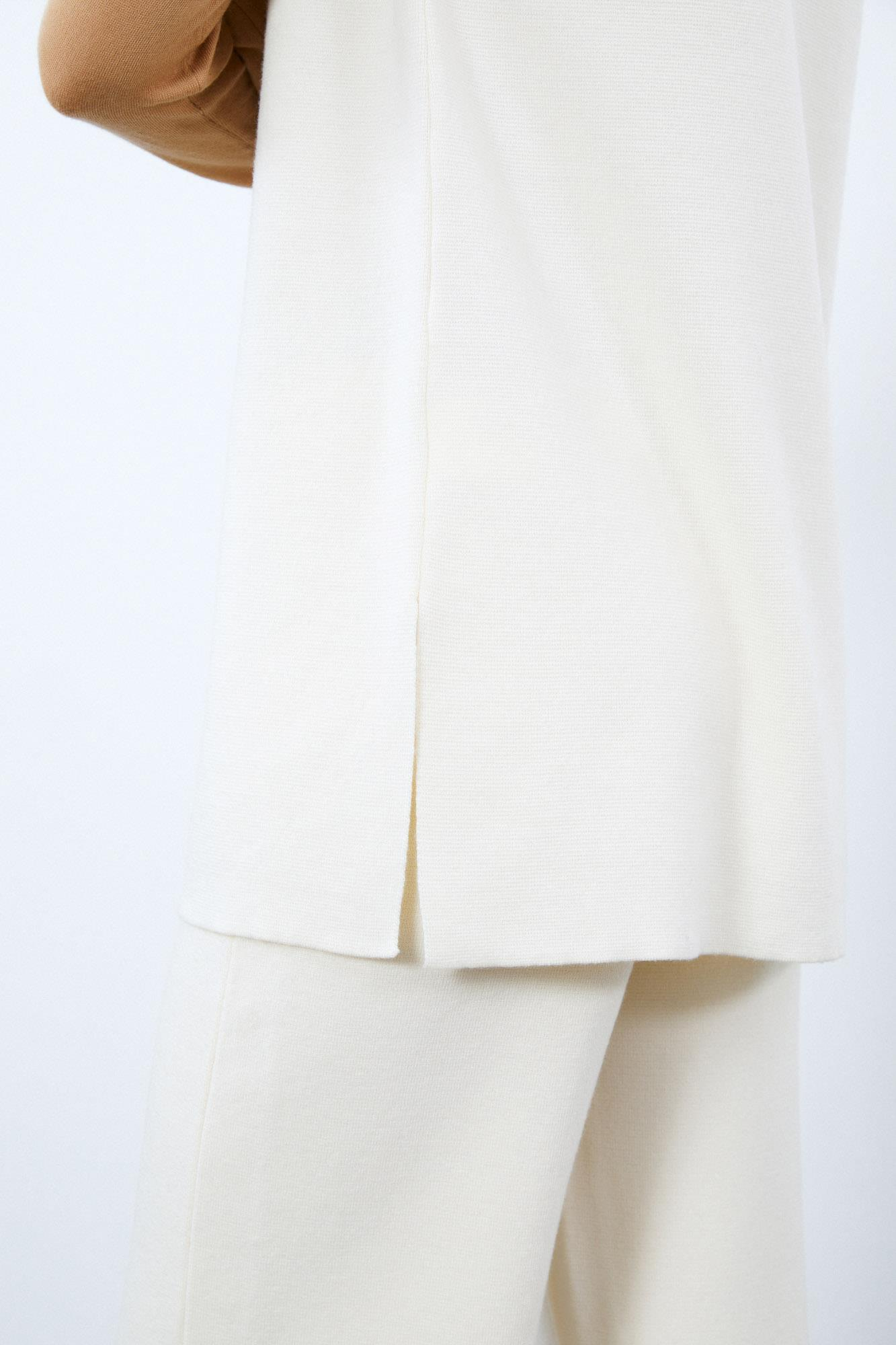 Kaşmir ve Yün Karışımlı Balıkçı Yaka Yırtmaç Detaylı Tunik