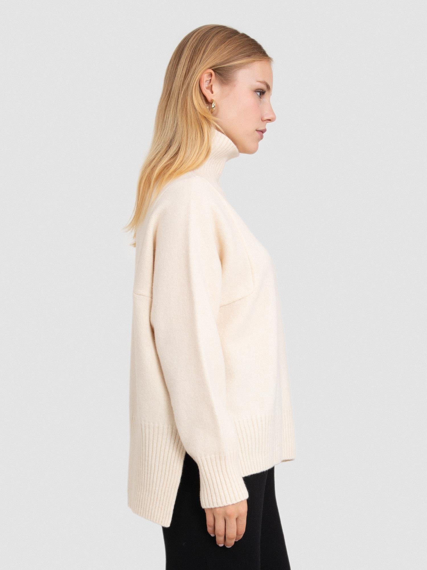 Kaşmir ve Yün Karışımlı Dik Yaka Kazak