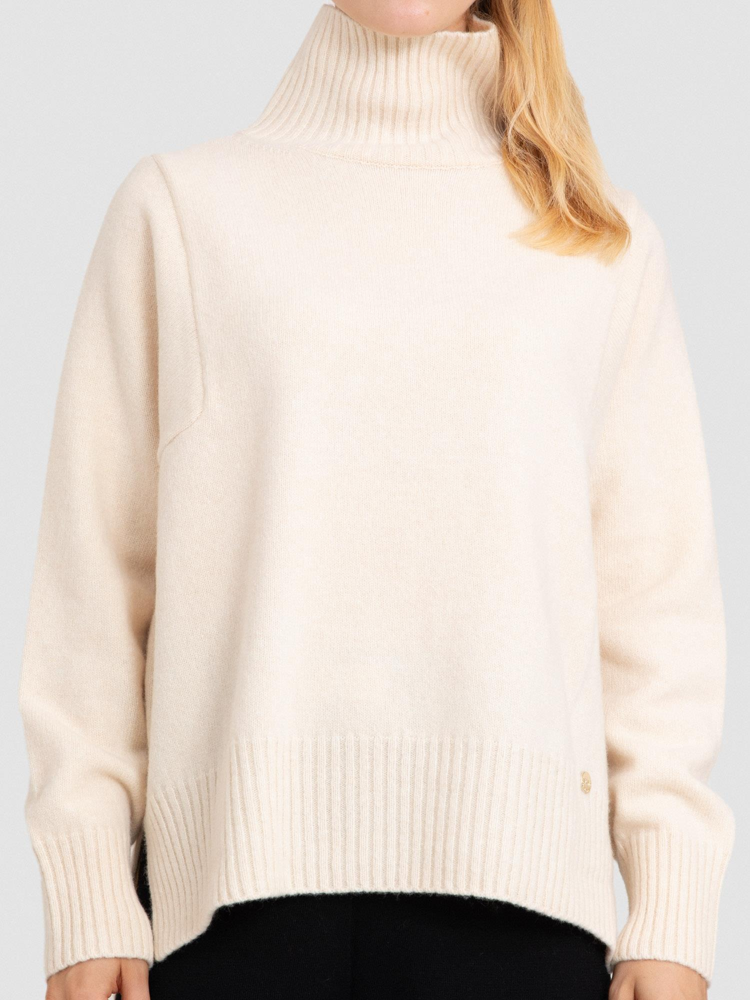 Kaşmir ve Yün Karışımlı Dik Yaka Kazak