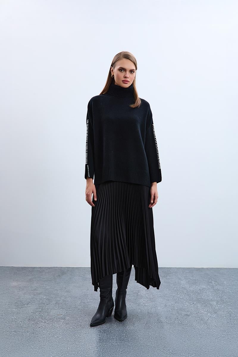 Свитер с воротником-гольф и деталями на рукавах из смеси кашемира и шерсти