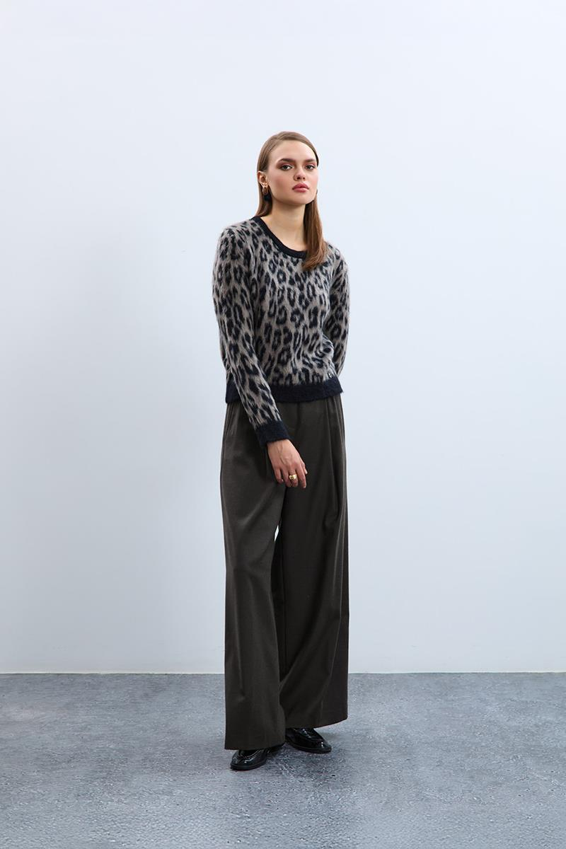 Leopar Desenli Bisiklet Yaka Tüylü Kazak