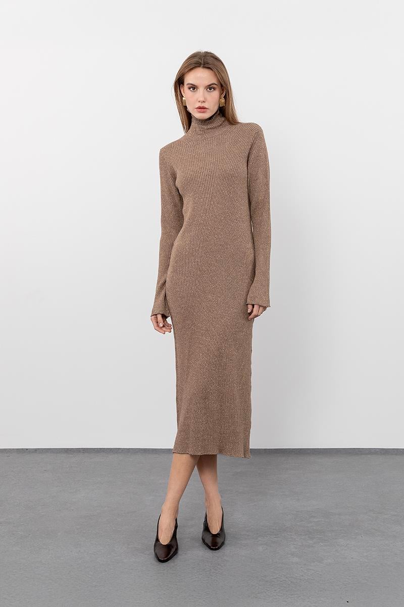 Metallic Thread Detailed Ribbed High Neck Midi Dress