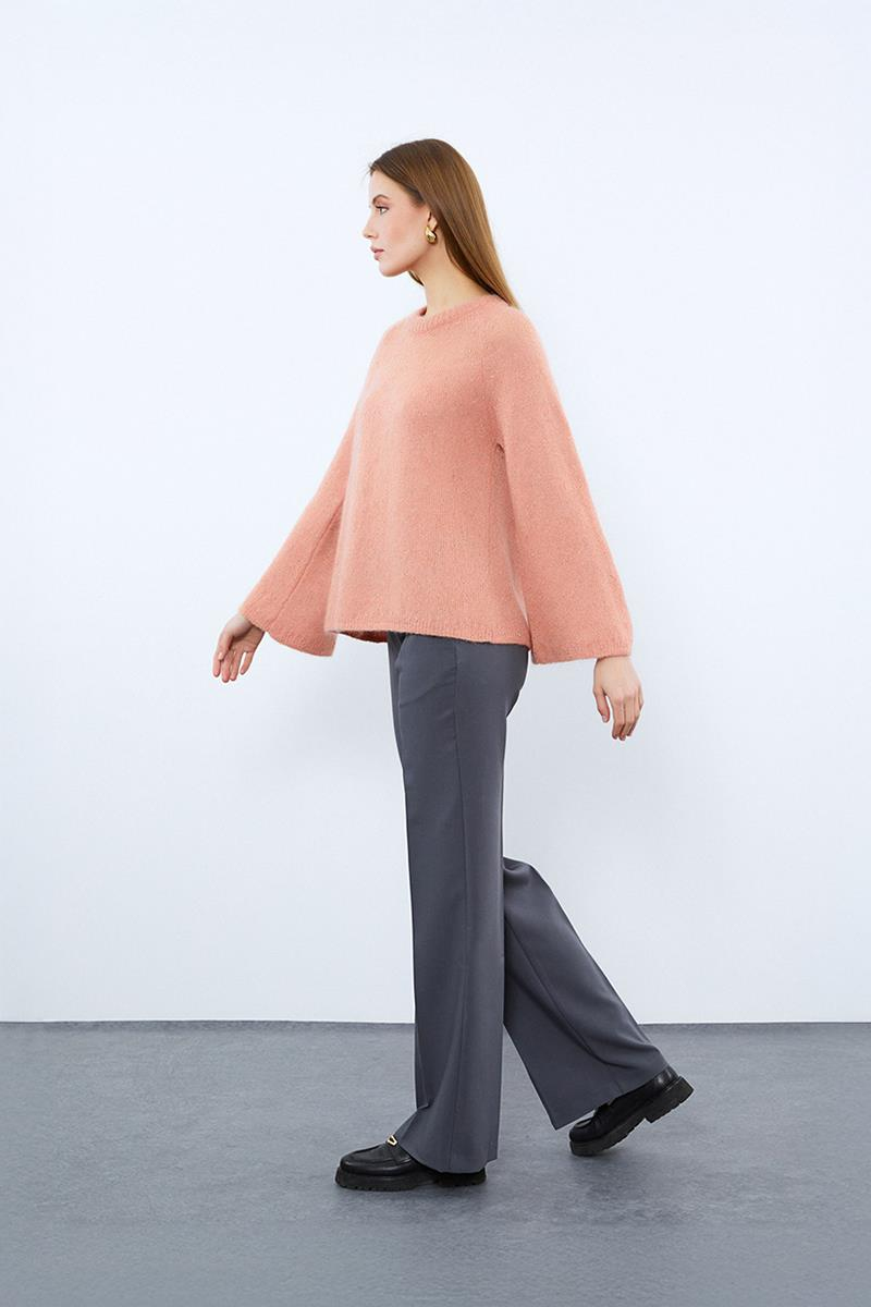 Metalik İpli Sırt Detaylı Bisiklet Yaka Kazak