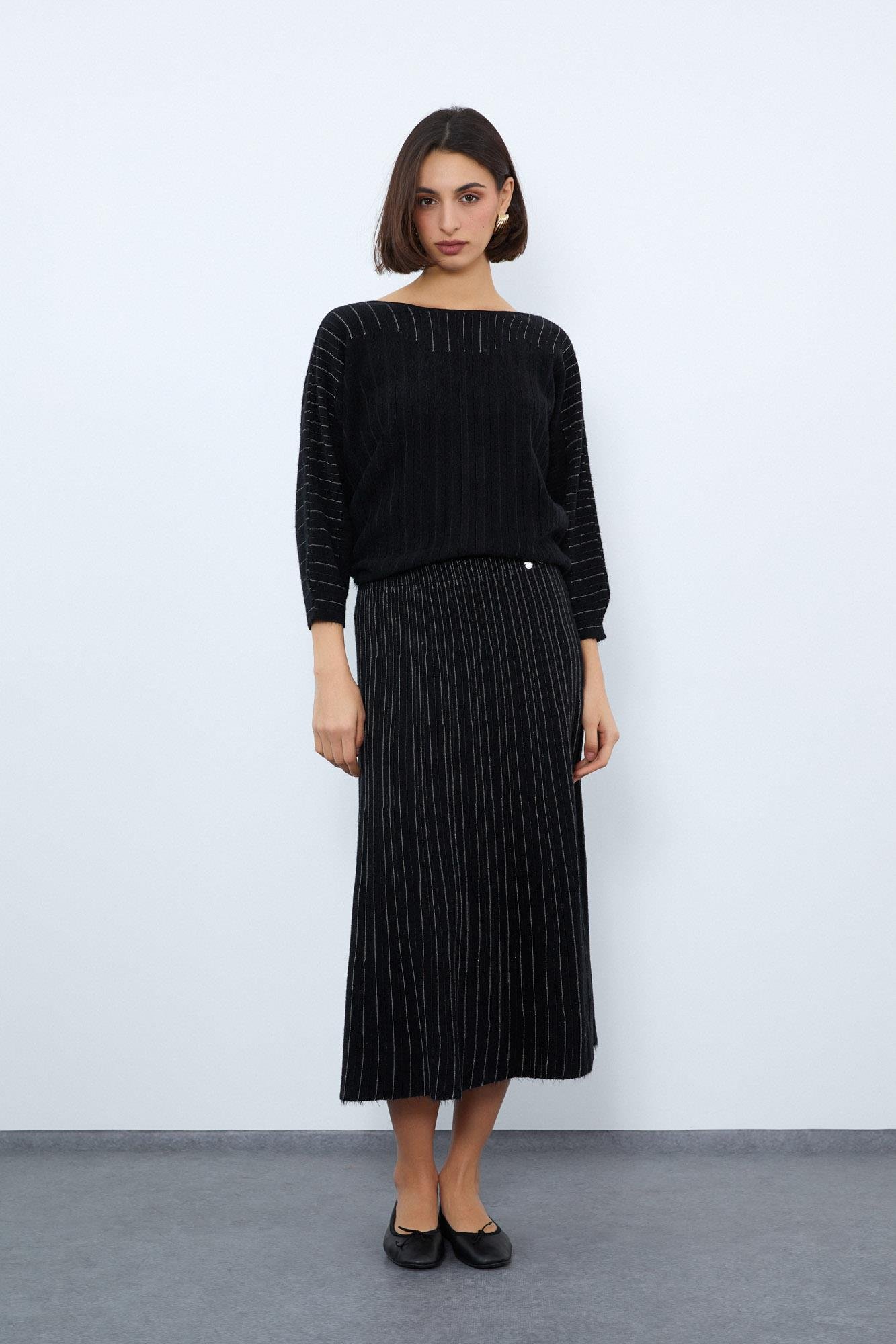 Metalik Şerit Detaylı Fifilli Kazak