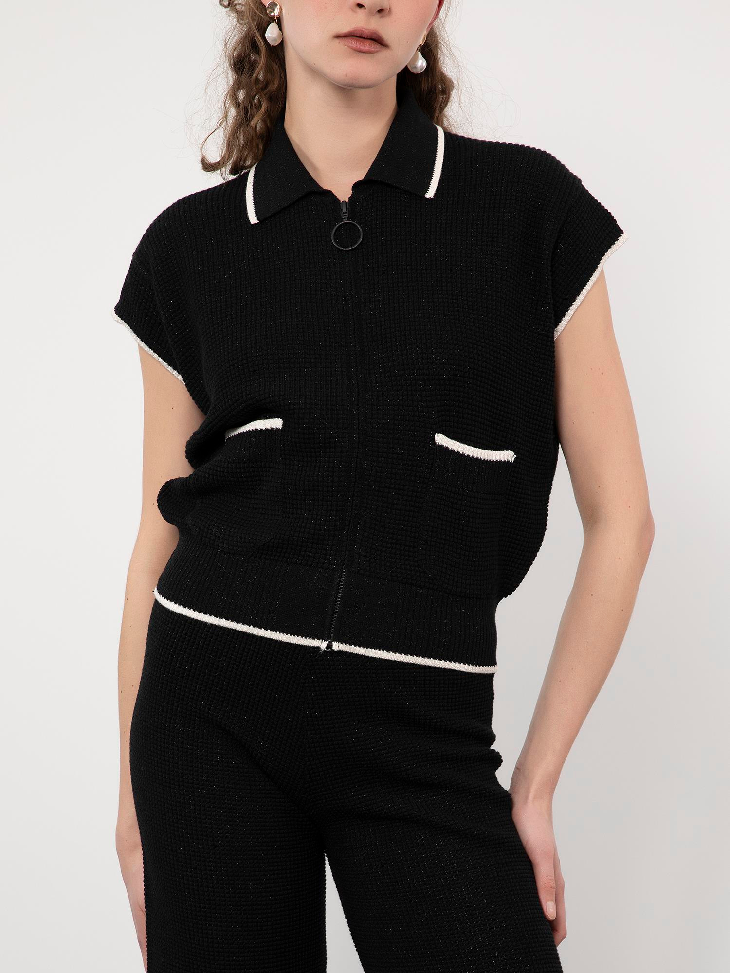 Organik Pamuk Karışımlı Çizgili Zıt Renk Detaylı Yelek