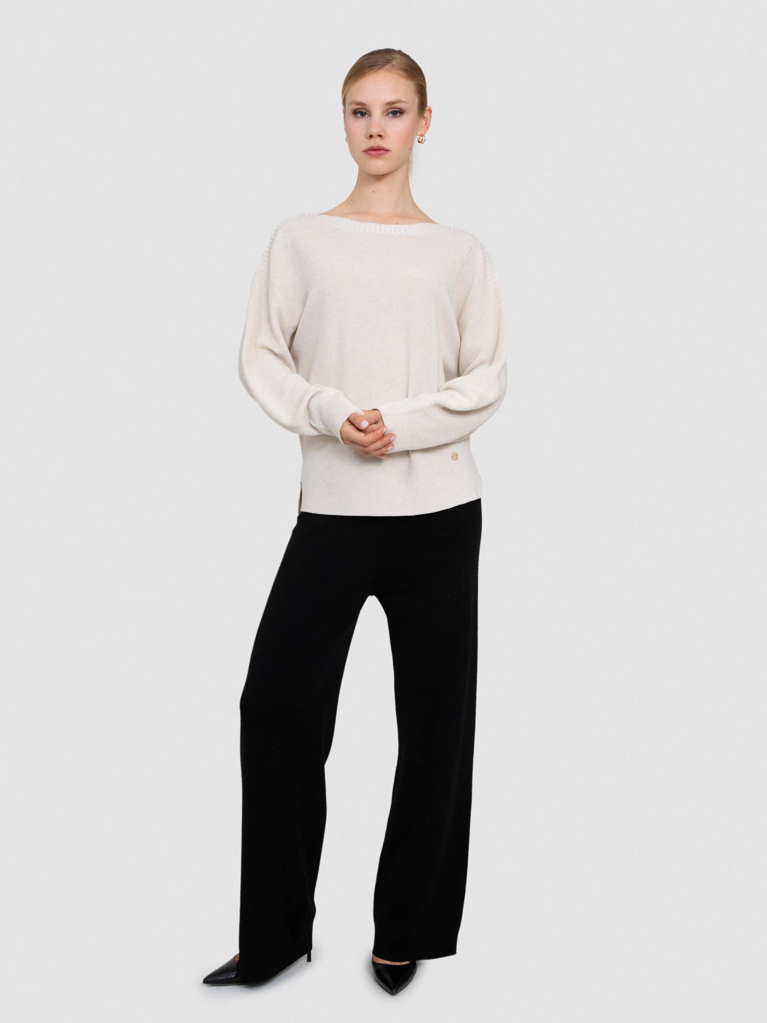 Organik Pamuk Karışımlı Kayık Yaka Kazak