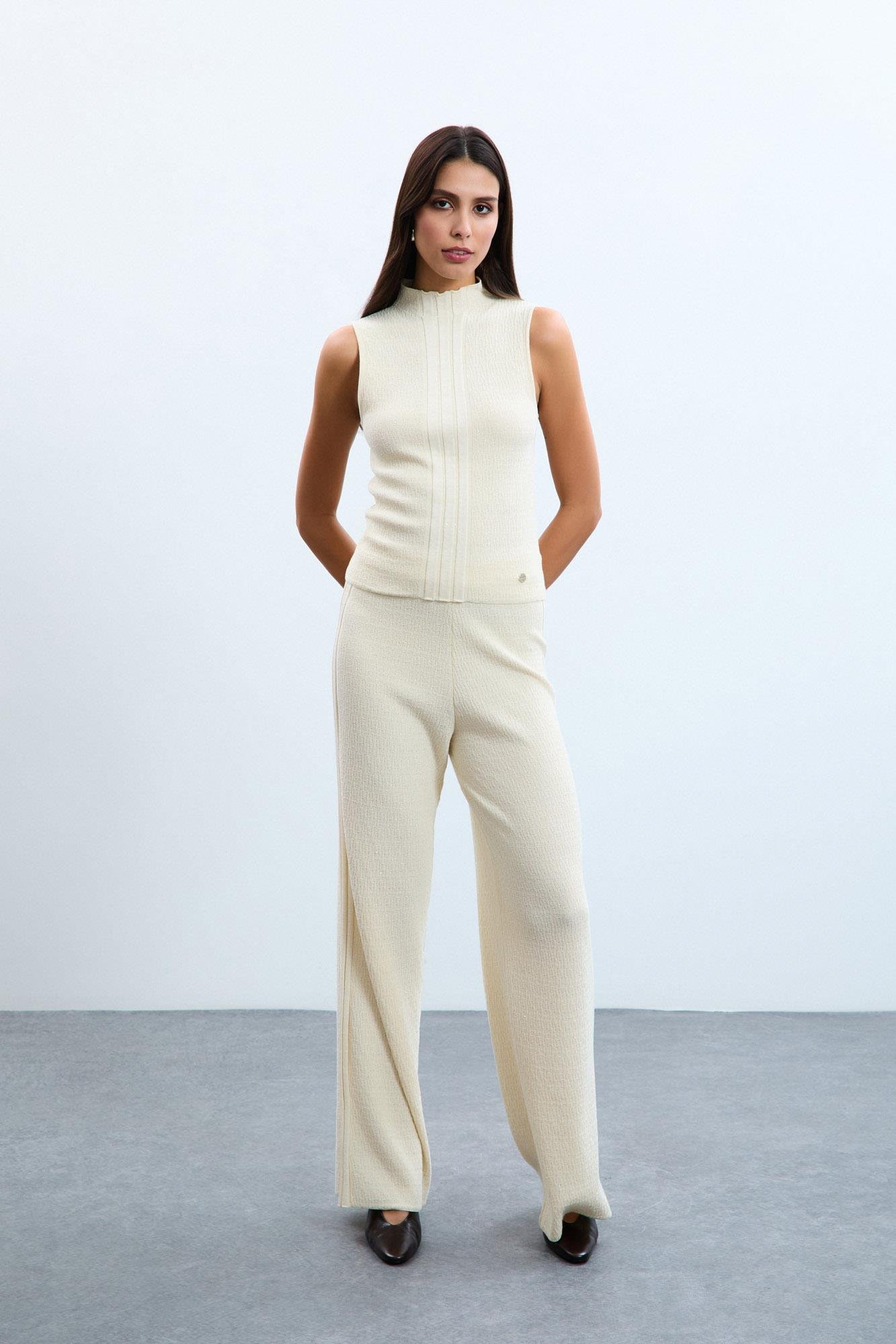 Organik Pamuk Karışımlı Pullu Triko Atlet