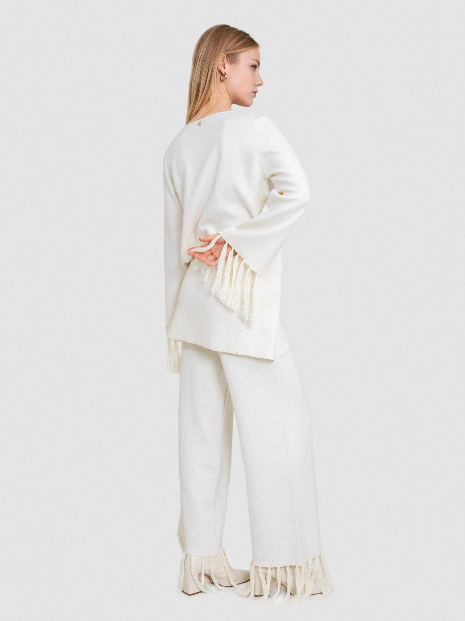 Organik Pamuk Karışımlı Püskül Detaylı Kazak