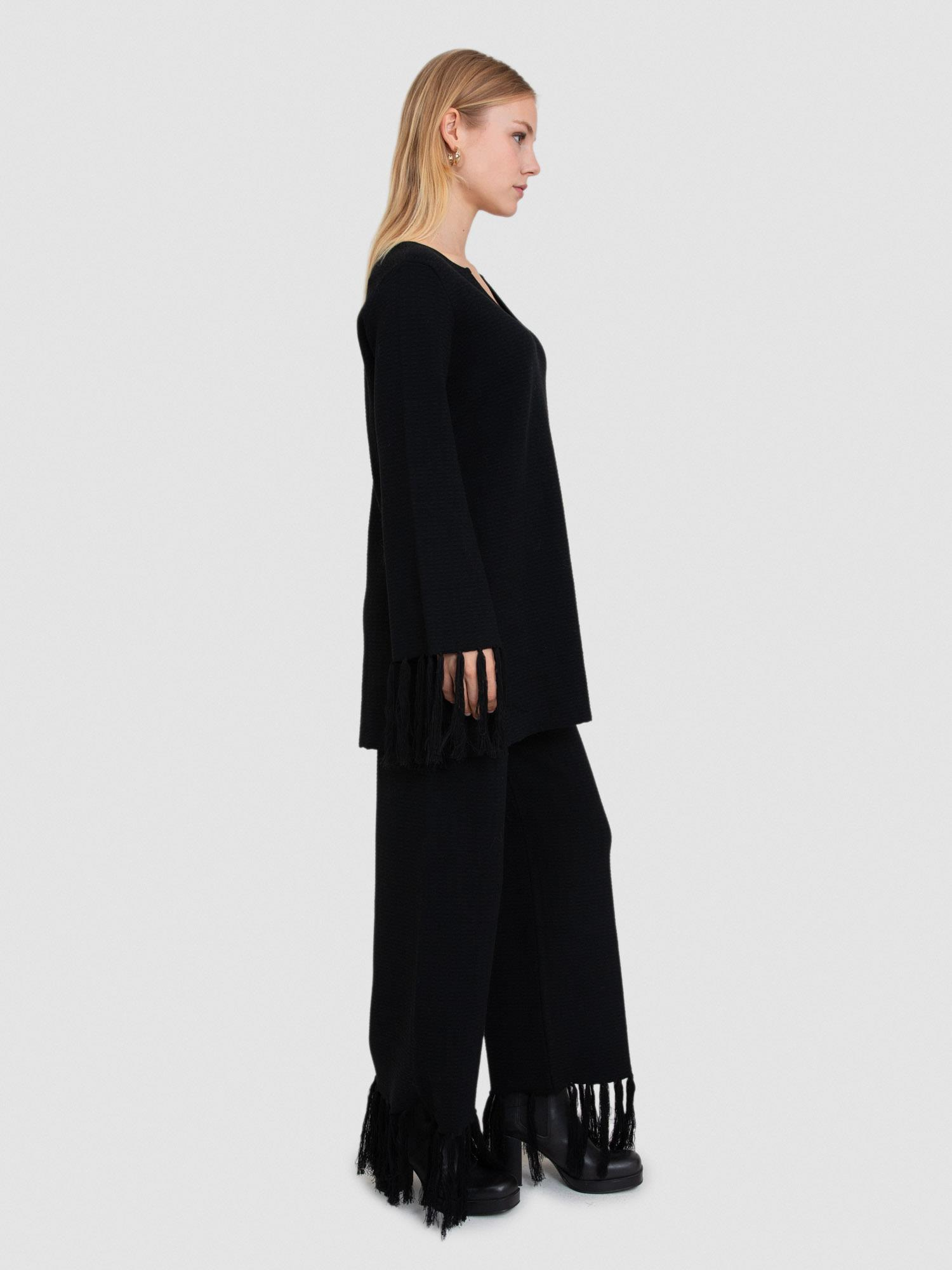 Organik Pamuk Karışımlı Püskül Detaylı Kazak