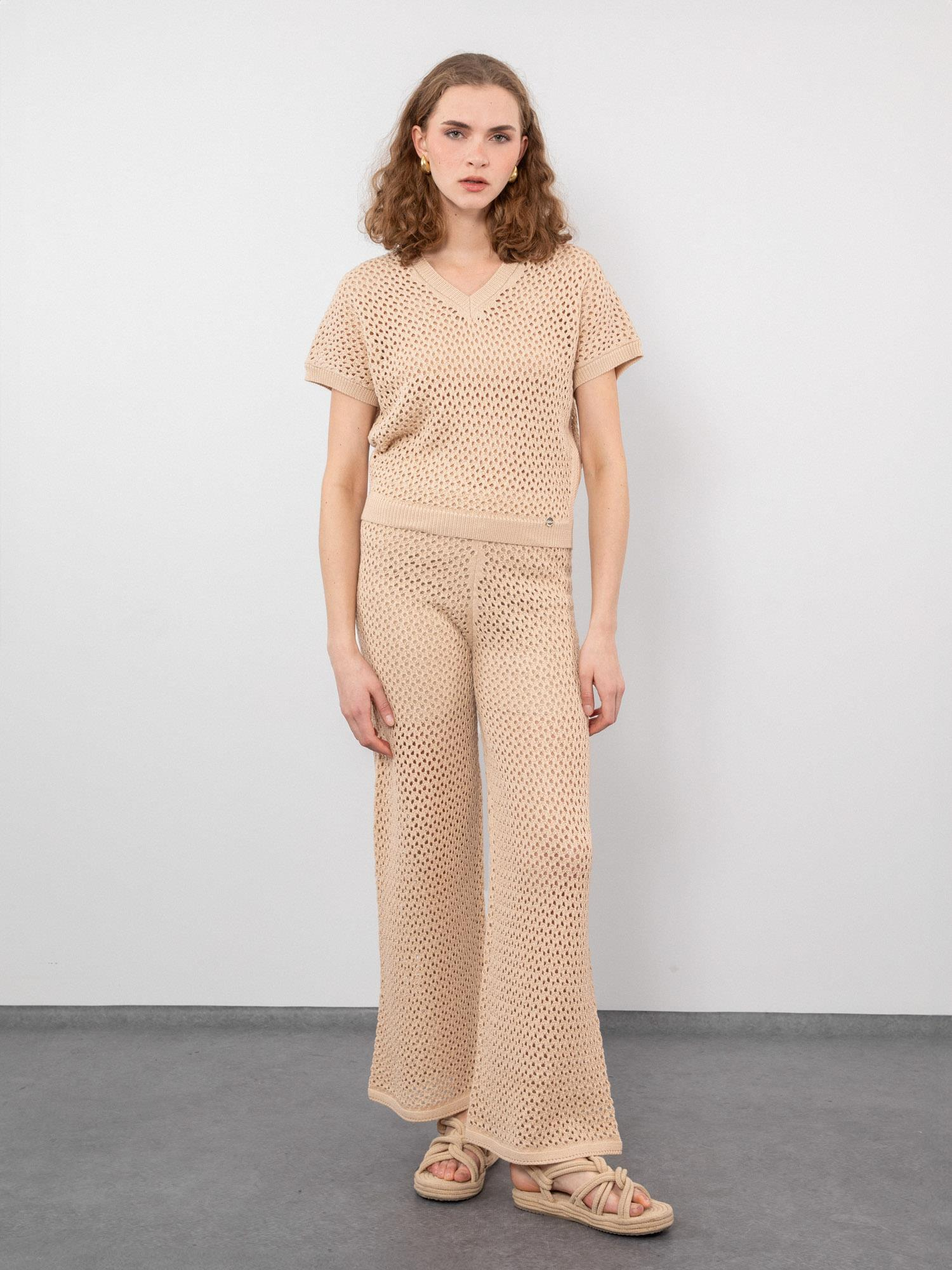 Organik Pamuk Karışımlı V Yaka Ajurlu Kazak