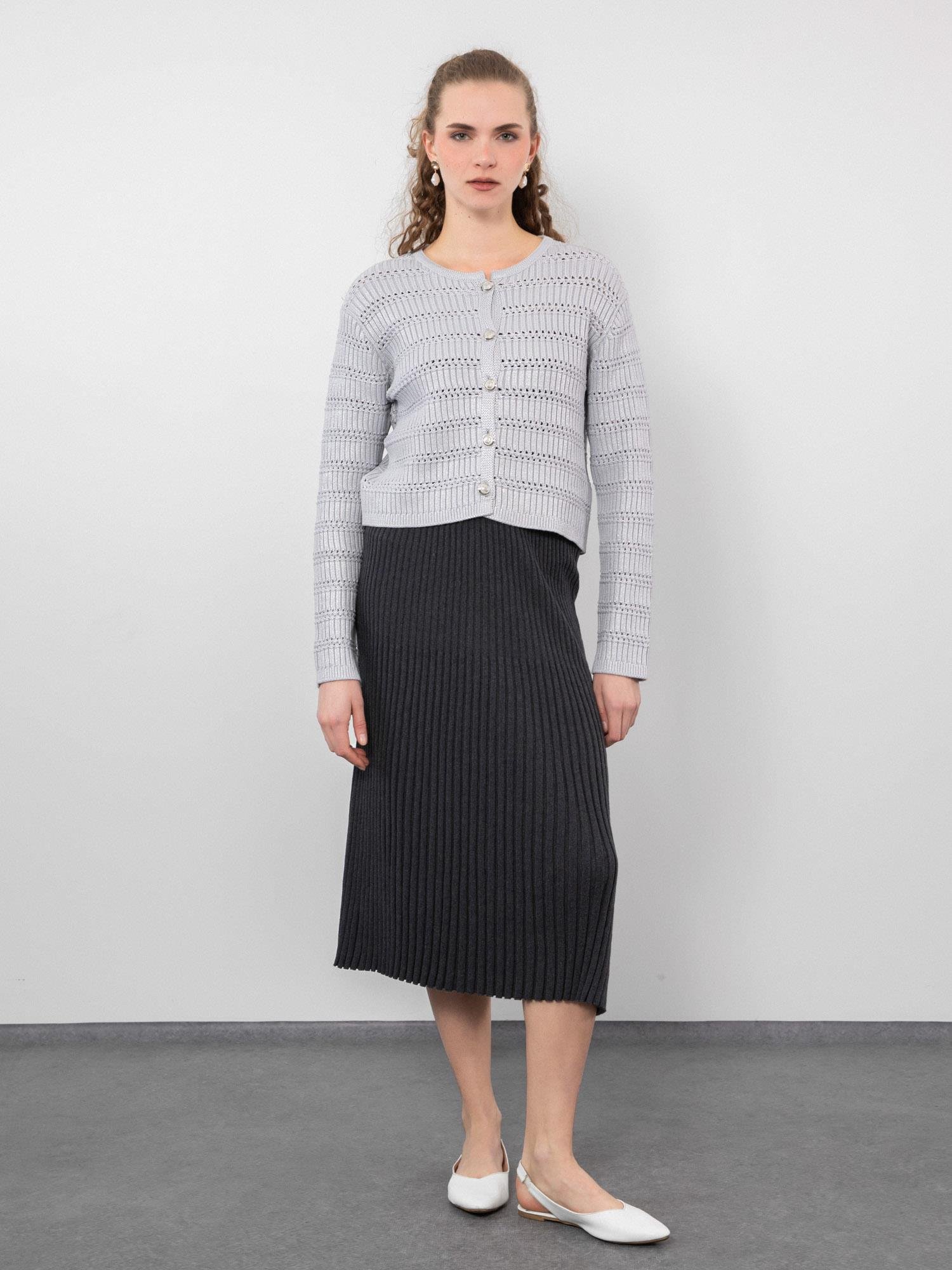 Organik Pamuk Karışımlı Varaklı Düğme Detaylı Hırka