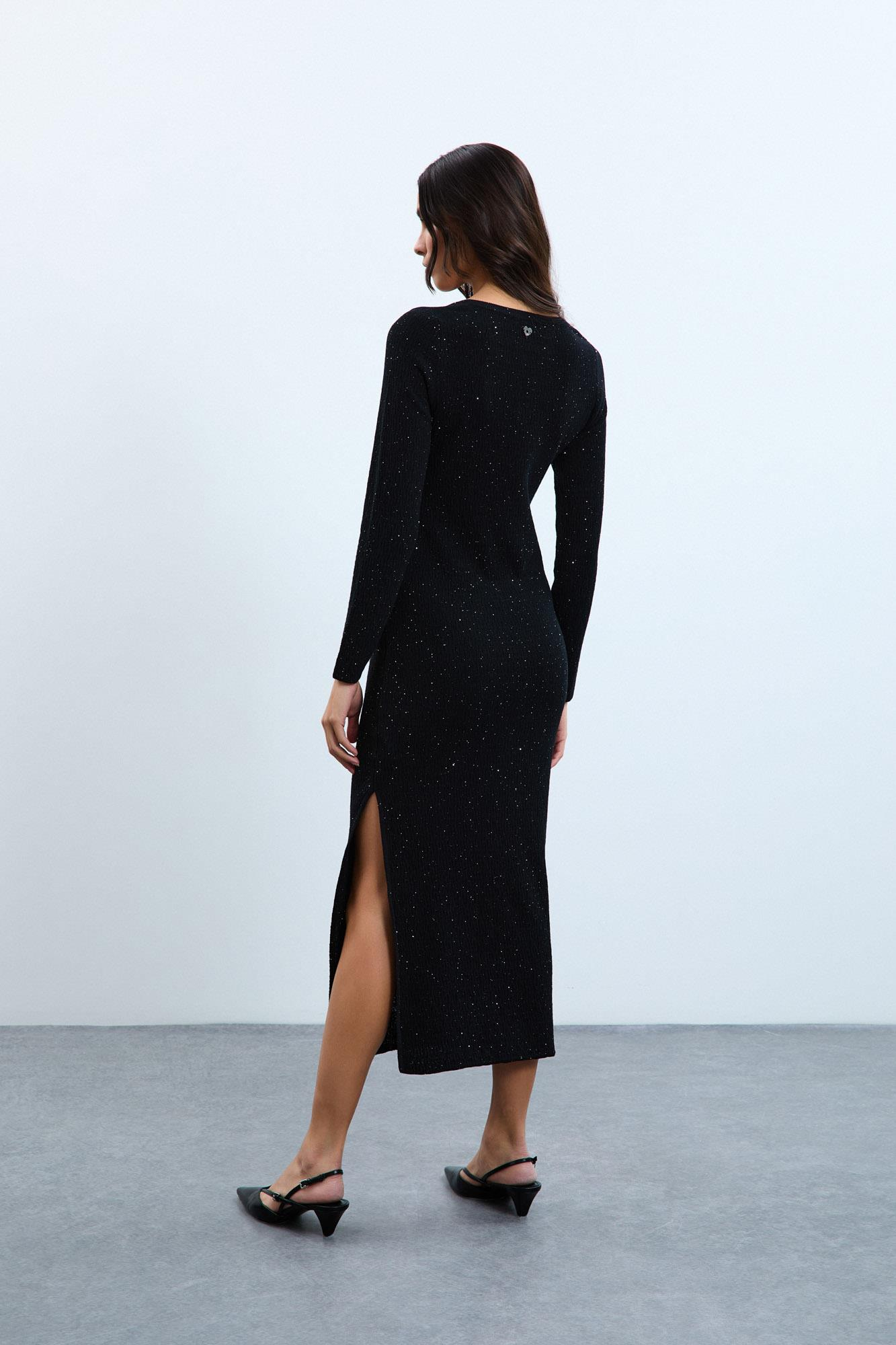 Organik Pamuk Karışımlı Yırtmaç Detaylı Pullu Elbise