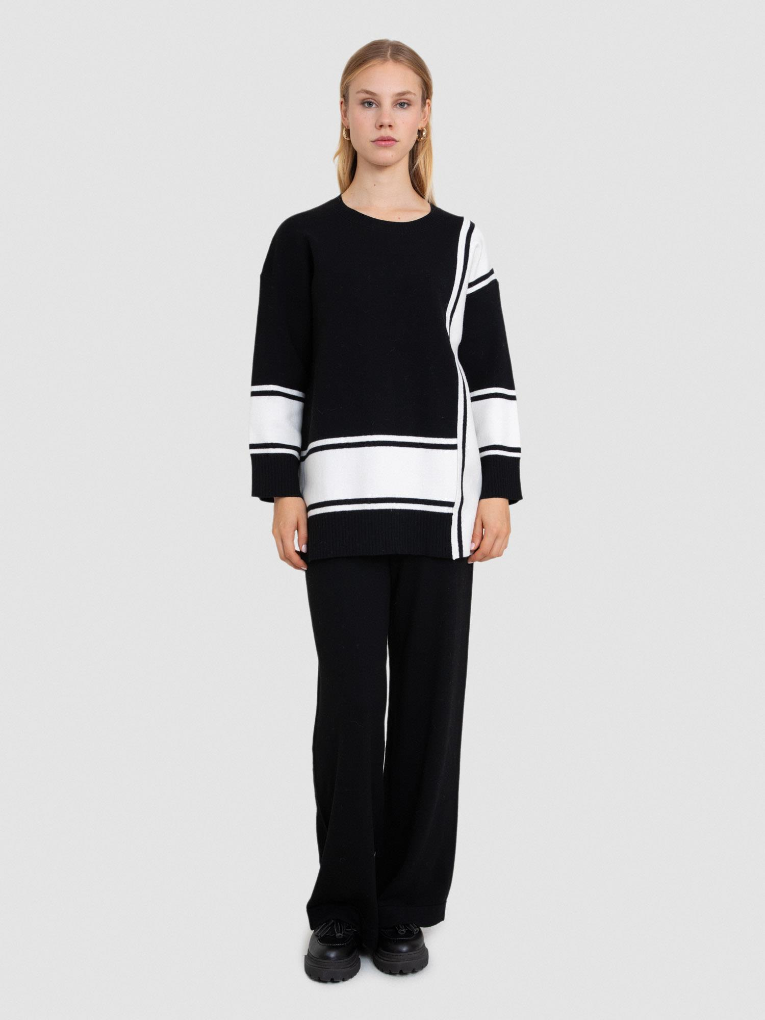 Organik Pamuk Karışımlı Zıt Renk Detaylı Tunik