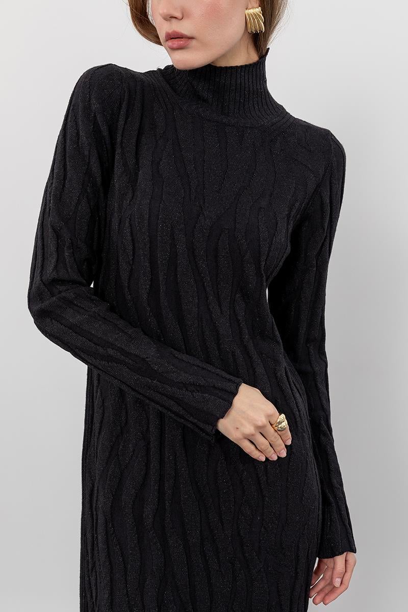 Organik Pamuk ve Yün Karışımlı Metalik İpli Balıkçı Yaka Elbise