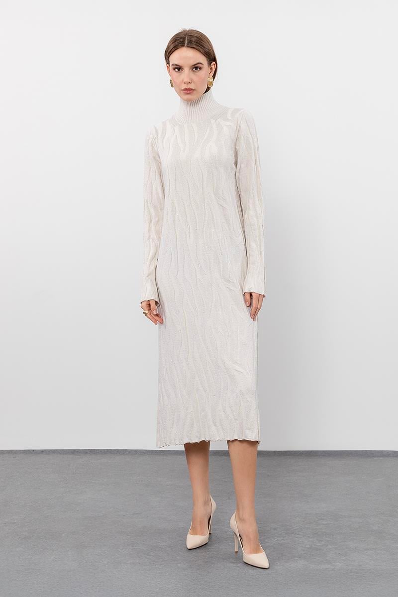 Organik Pamuk ve Yün Karışımlı Metalik İpli Balıkçı Yaka Elbise