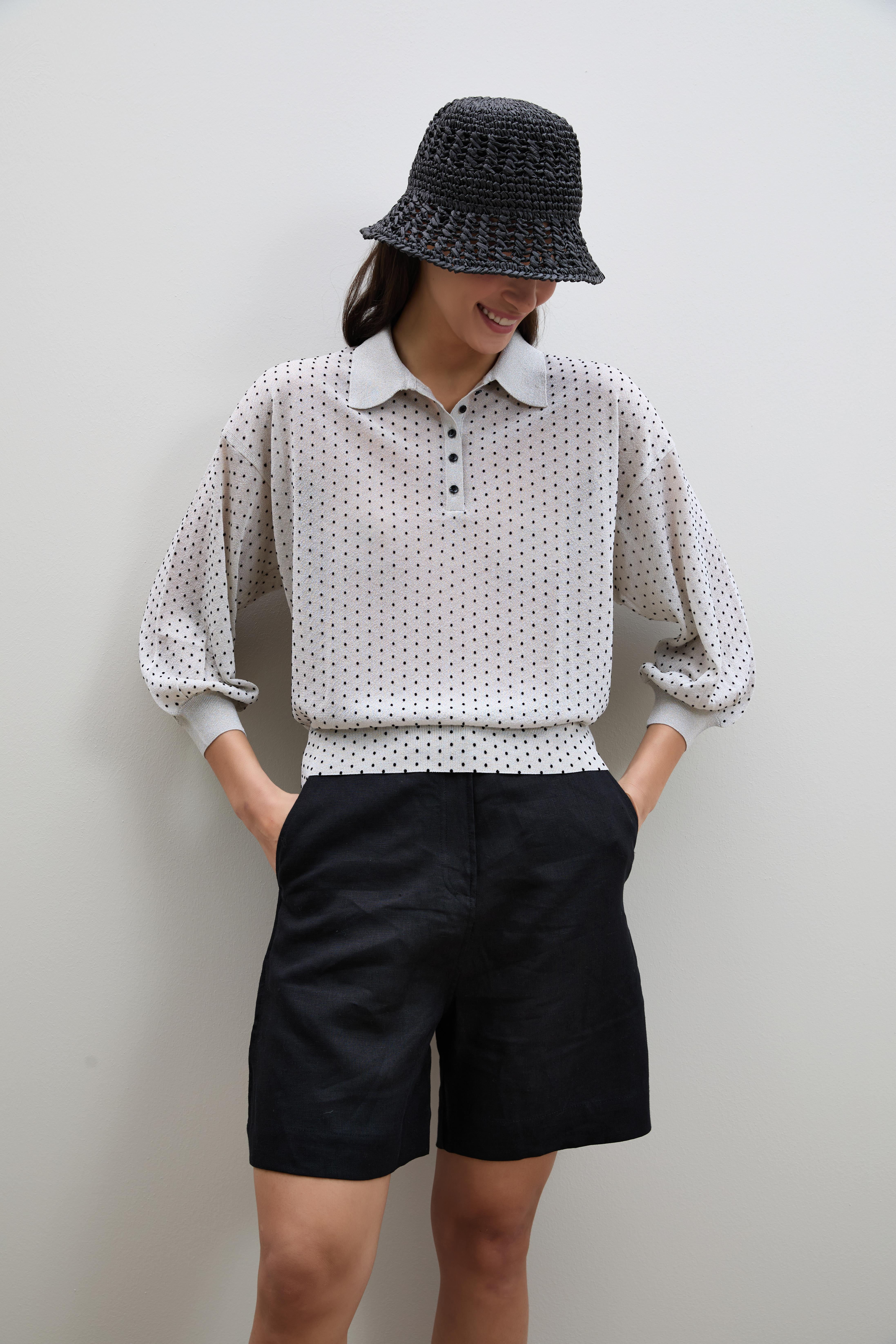 Puantiye Desenli Polo Yaka Kazak