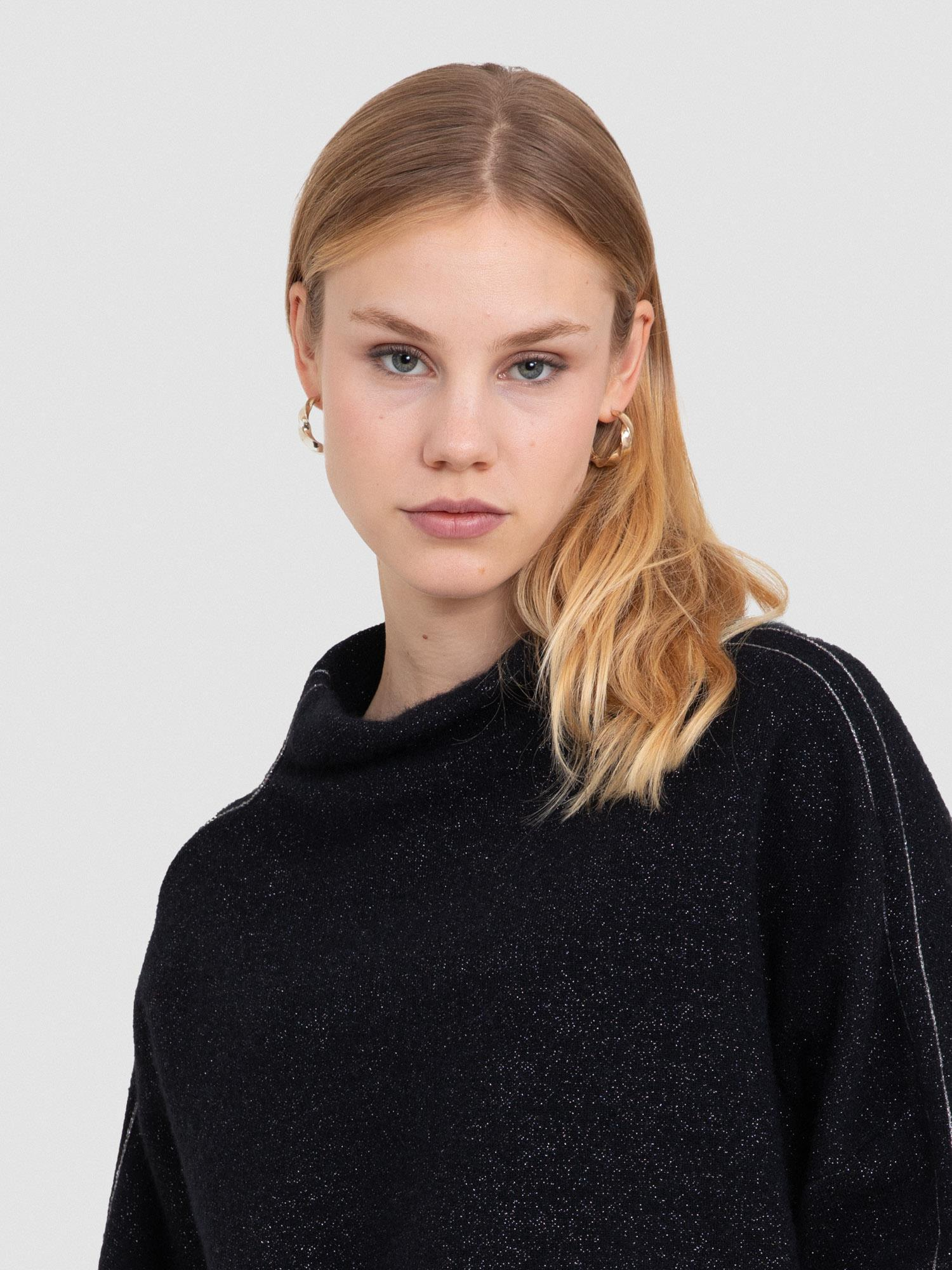 Yün Karışımlı Metalik ipli Tüylü Kazak