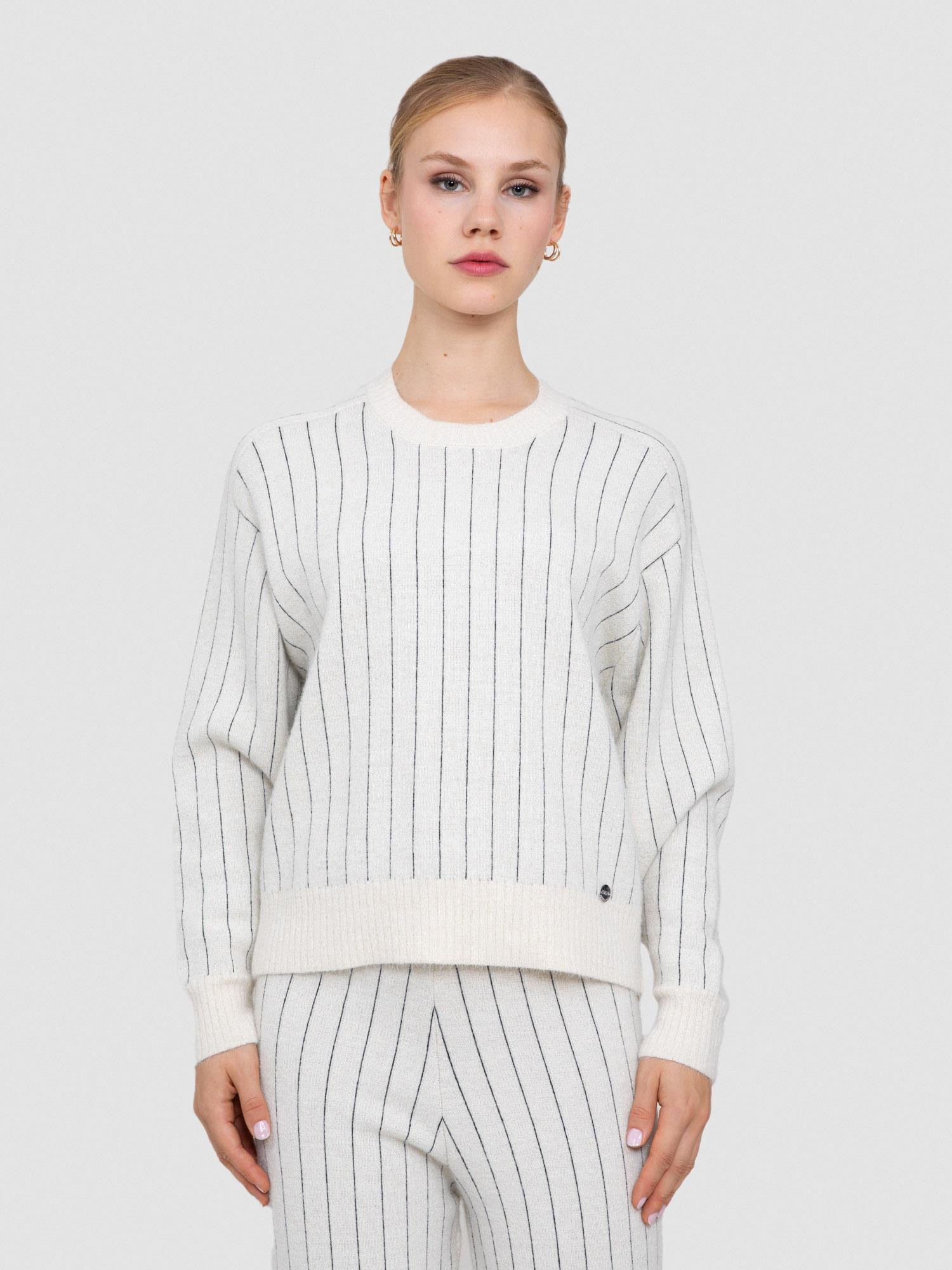 Yün Karışımlı Metalik Tüylü Bisiklet Yaka Kazak