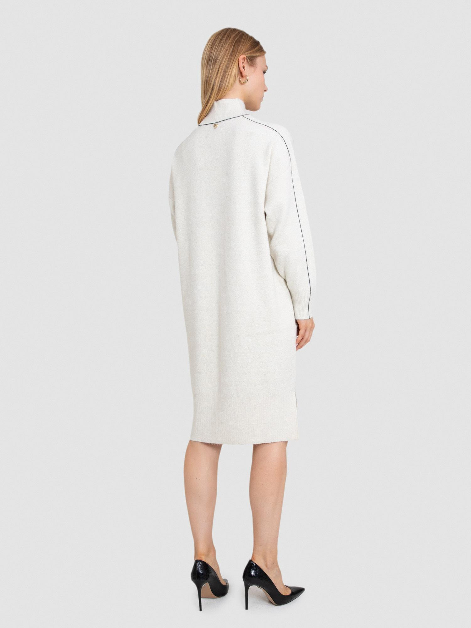 Yün Karışımlı Şerit Detaylı Dik Yaka Tüylü Elbise