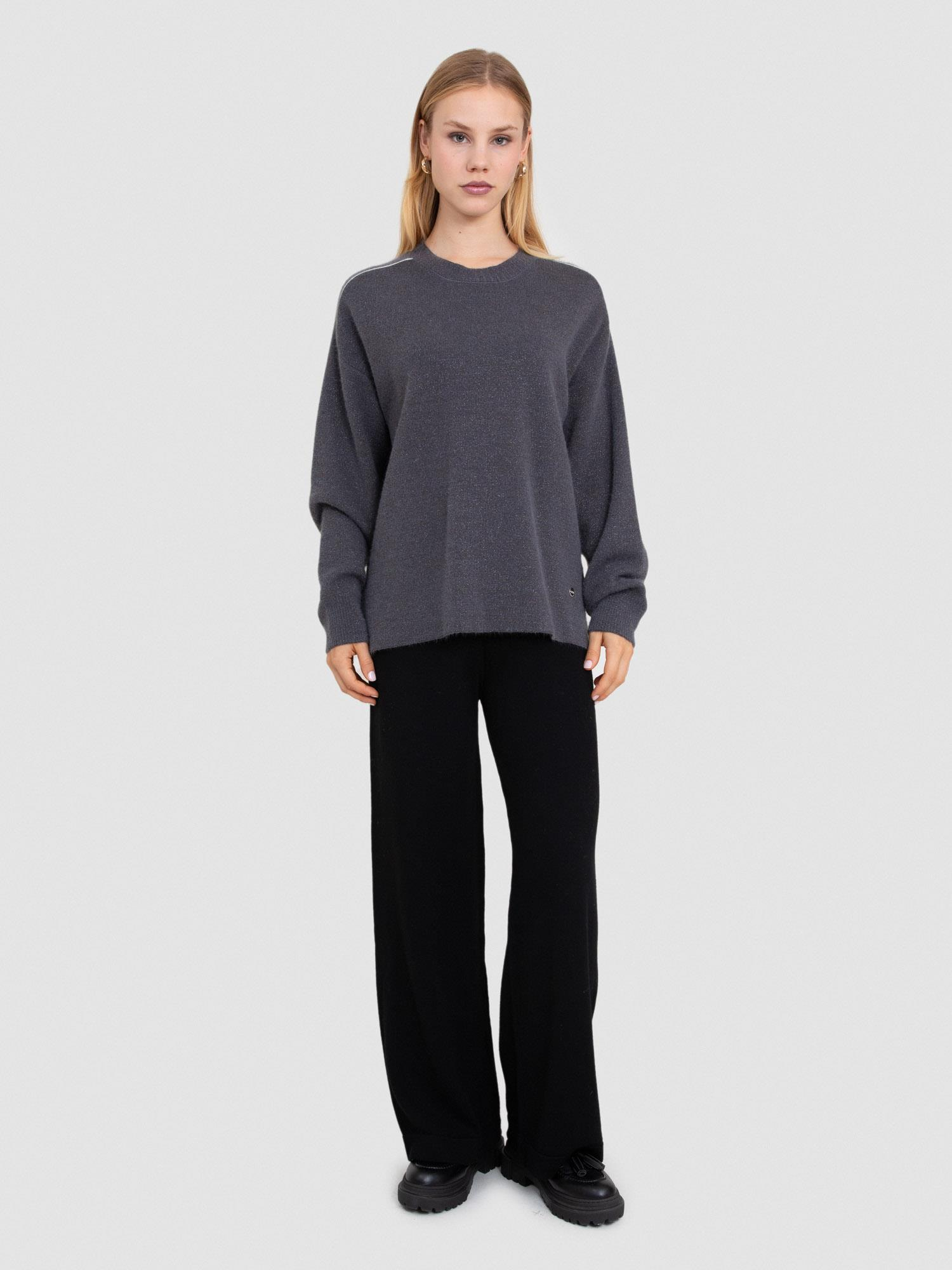 Yün Karışımlı Şerit Detaylı Kazak