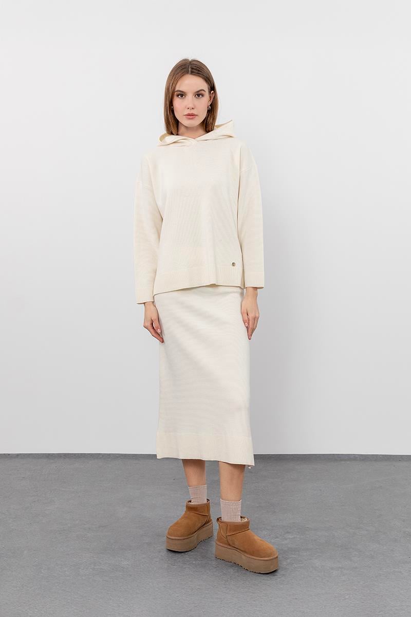 Yün ve Kaşmir Karışımlı Yırtmaç Detaylı Midi Etek